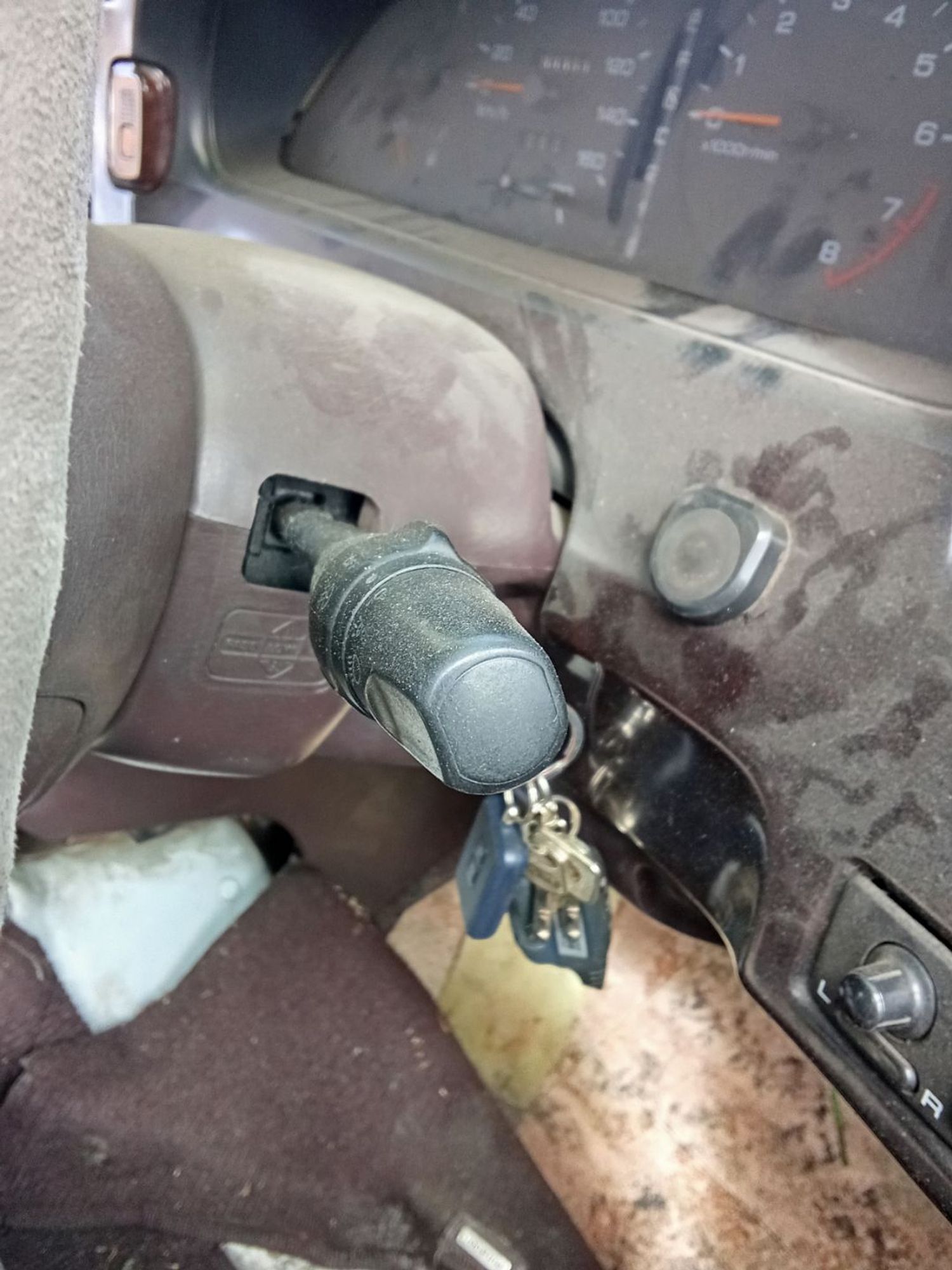 https://ycs.partsauto.market/partsauto-images/thmbs/userImages/7ed63c96fe685f431889ec34ef8f13b8/part/1cb50c65-c7ce-43f7-a322-19530ba4ea15_1778652078816.jpg