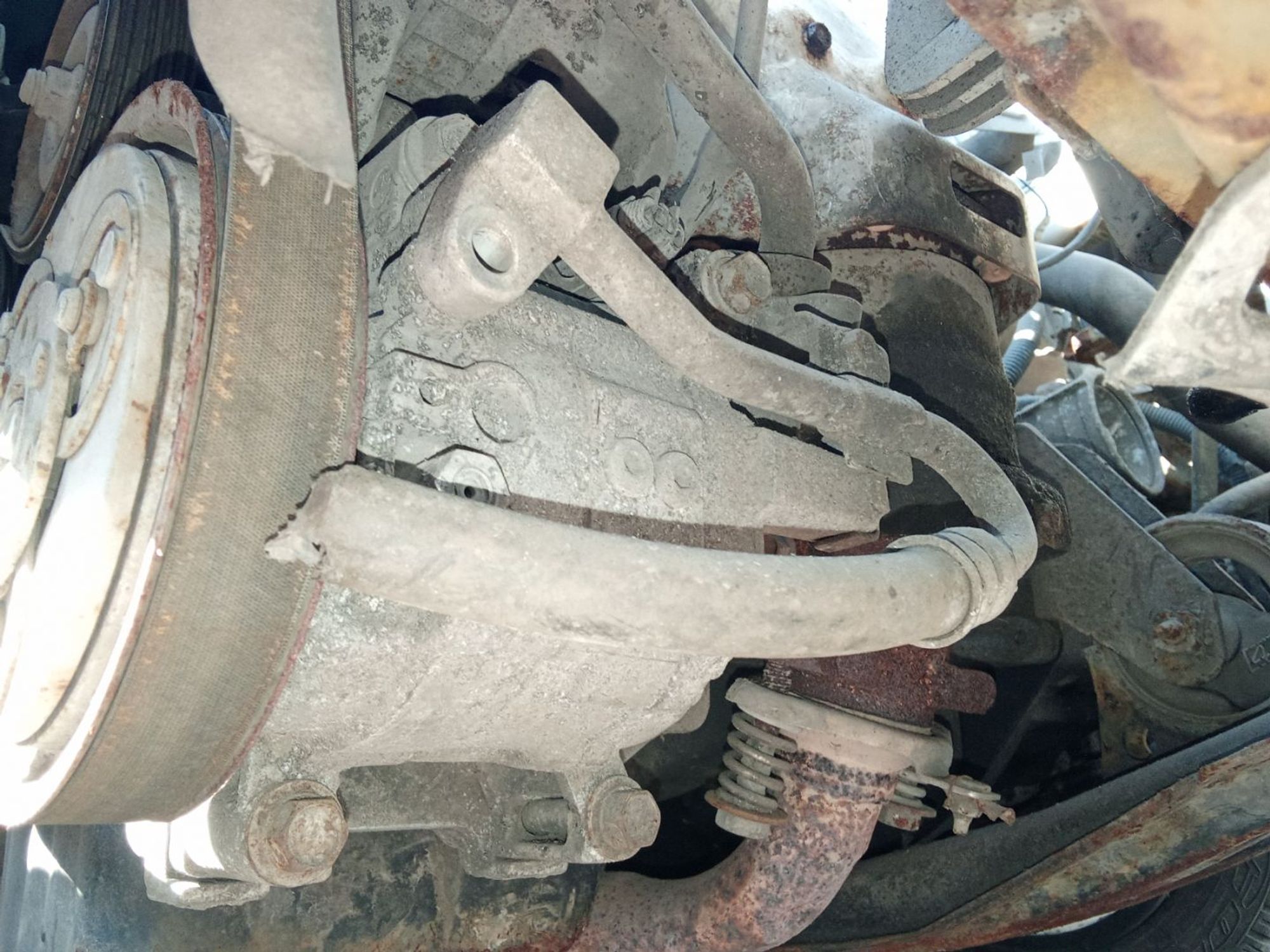 https://ycs.partsauto.market/partsauto-images/thmbs/userImages/7ed63c96fe685f431889ec34ef8f13b8/part/1de40a94-01c4-48da-a0c3-897143cf4a0f_1780716899921.jpg