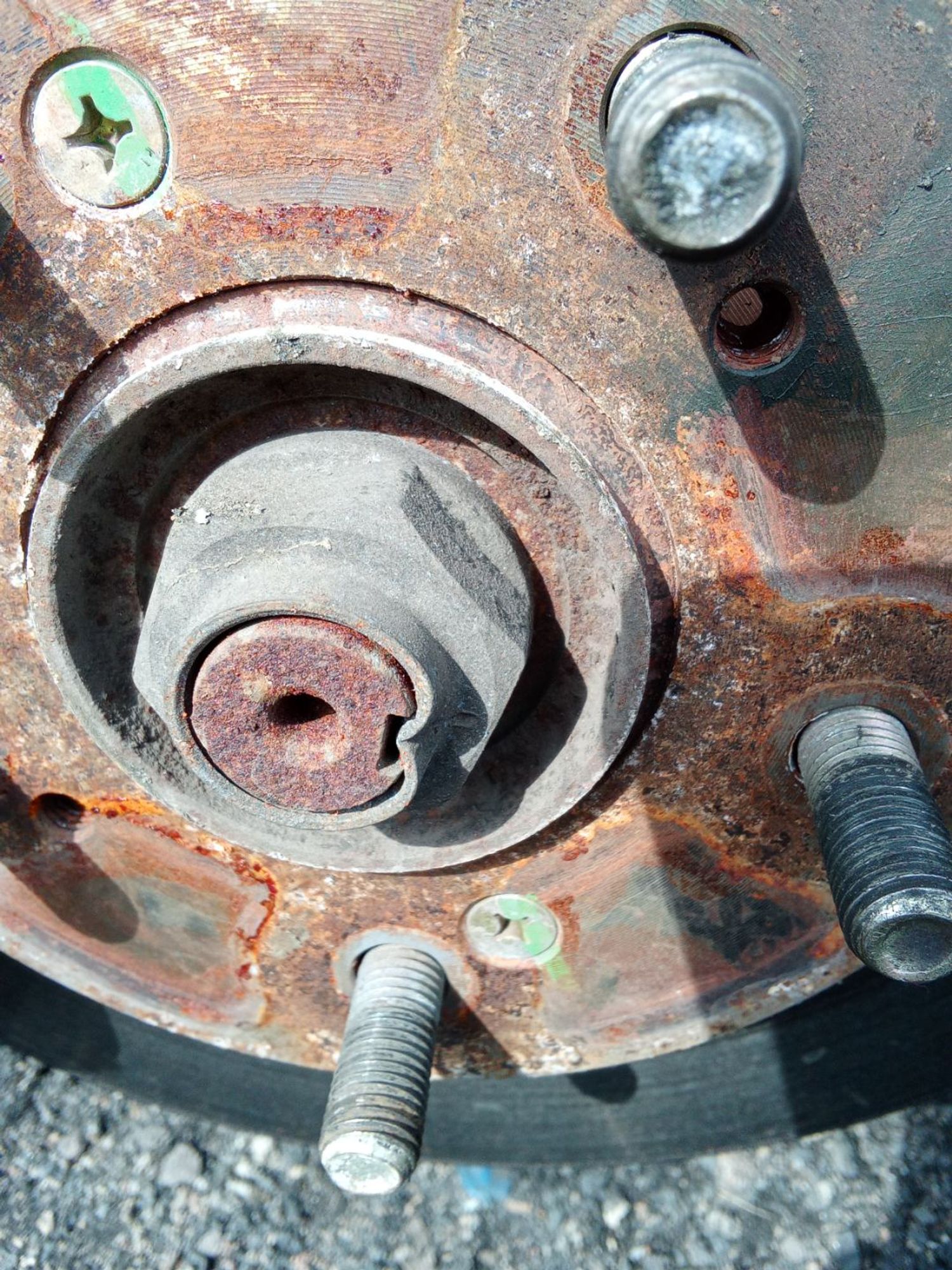 https://ycs.partsauto.market/partsauto-images/thmbs/userImages/7ed63c96fe685f431889ec34ef8f13b8/part/1e14fd1c-321b-4106-85a5-254f1fbaf985_1778037424035.jpg