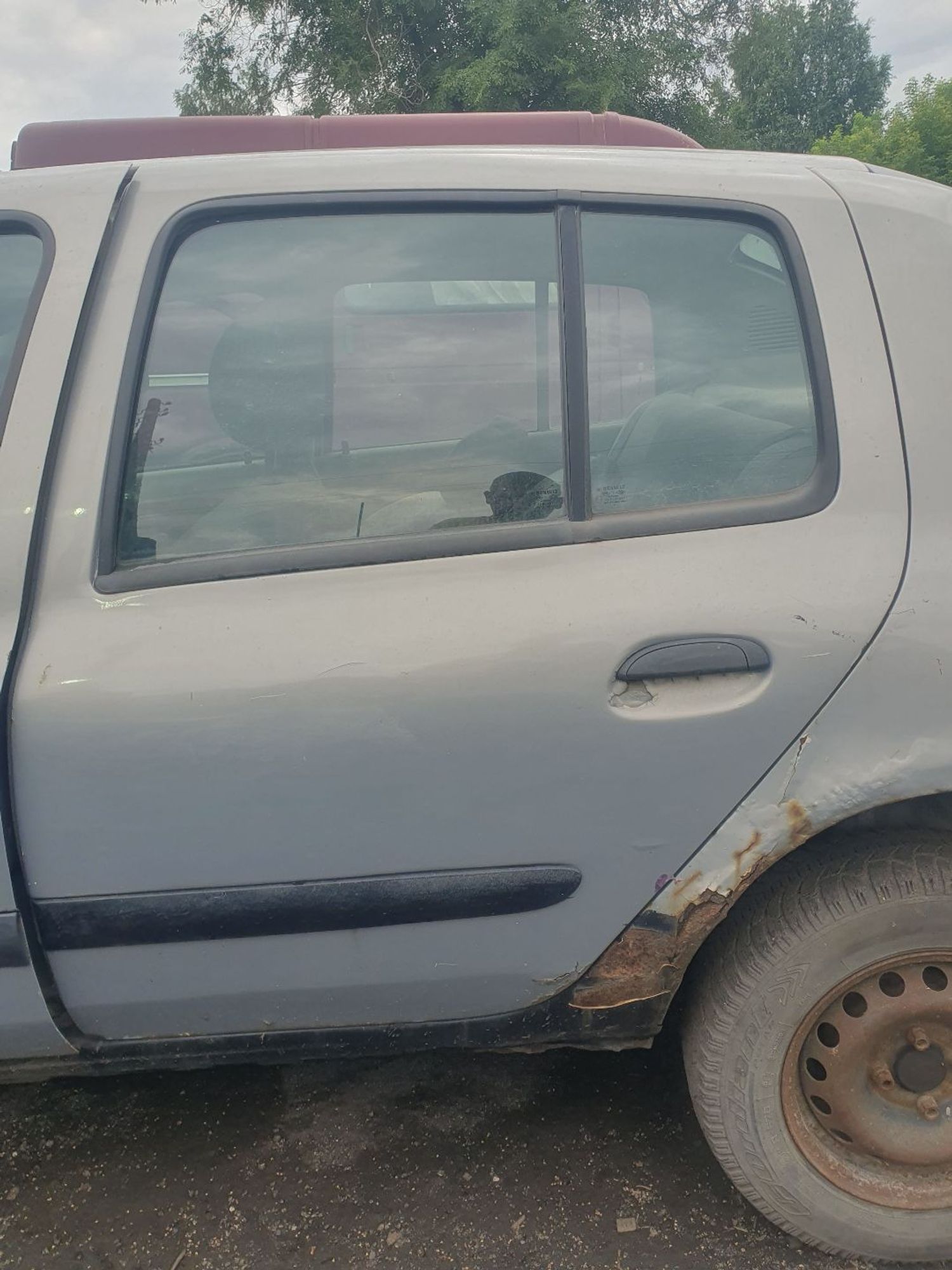 https://ycs.partsauto.market/partsauto-images/thmbs/userImages/7ed63c96fe685f431889ec34ef8f13b8/part/1ed9a602-6fde-4df4-9948-209e21c907f3_1786333015789.jpg