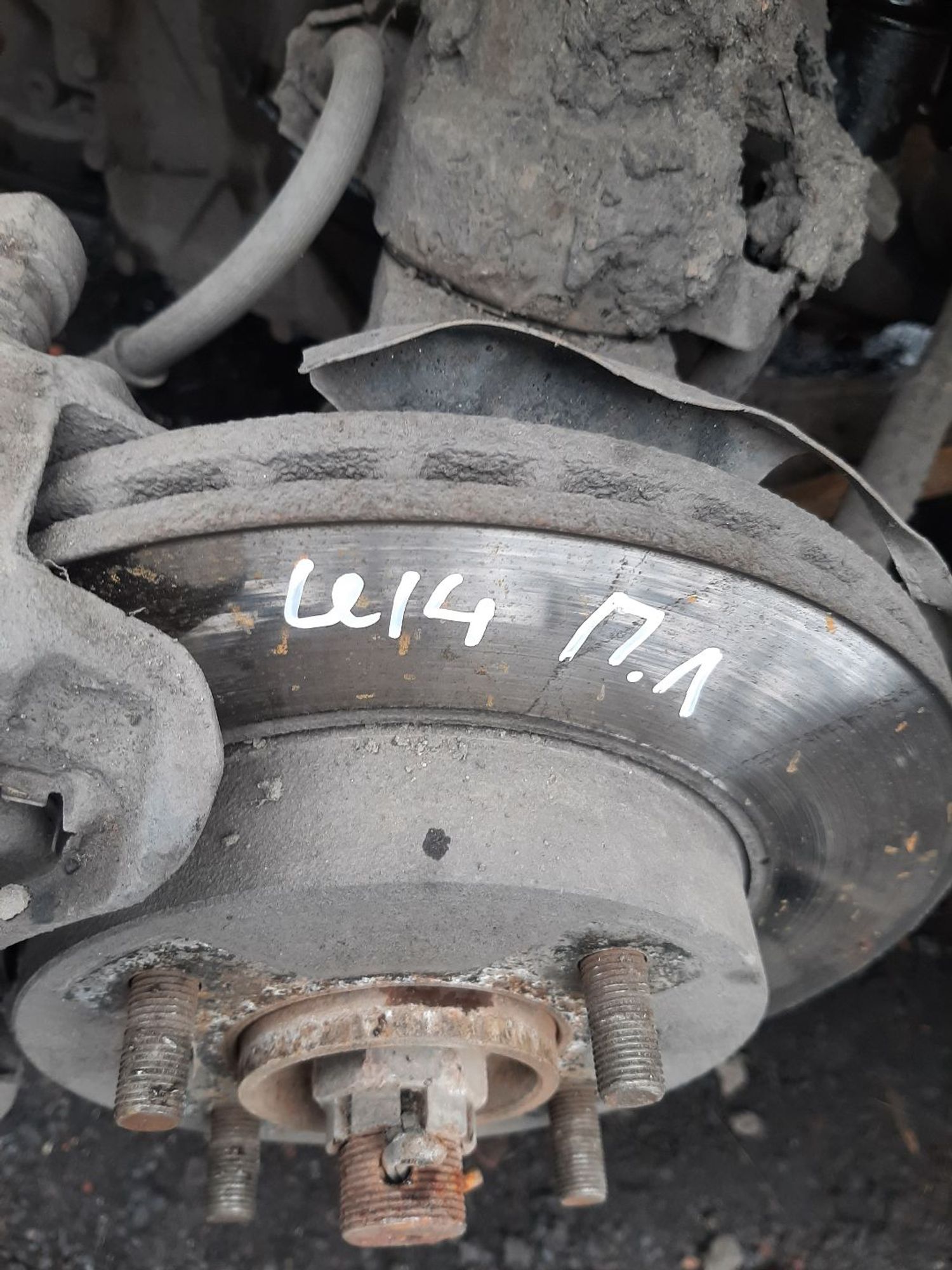 https://ycs.partsauto.market/partsauto-images/thmbs/userImages/7ed63c96fe685f431889ec34ef8f13b8/part/20a47f54-4ff3-4bee-bf93-ba5c575223ea_1776056071769.jpg