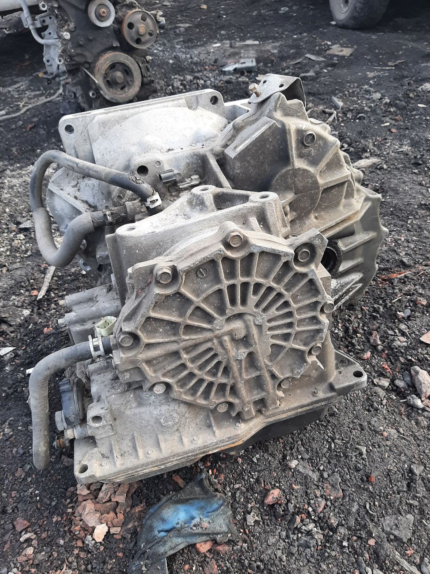 https://ycs.partsauto.market/partsauto-images/thmbs/userImages/7ed63c96fe685f431889ec34ef8f13b8/part/230bca39-3caa-4558-8353-2796456941e2_1775734265660.jpg
