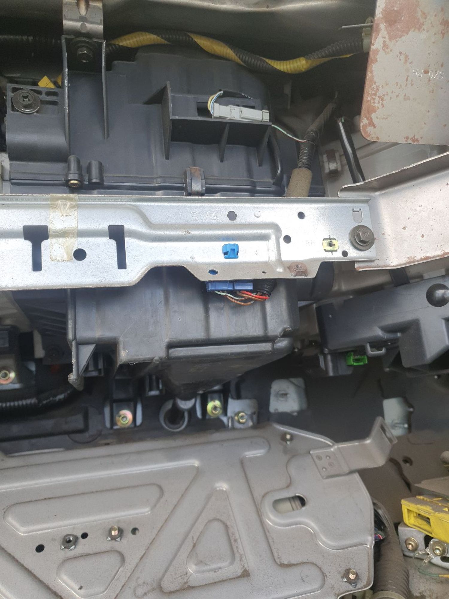 https://ycs.partsauto.market/partsauto-images/thmbs/userImages/7ed63c96fe685f431889ec34ef8f13b8/part/24f5cfec-a0d8-48cc-8f99-f1726409d381_1778313887469.jpg
