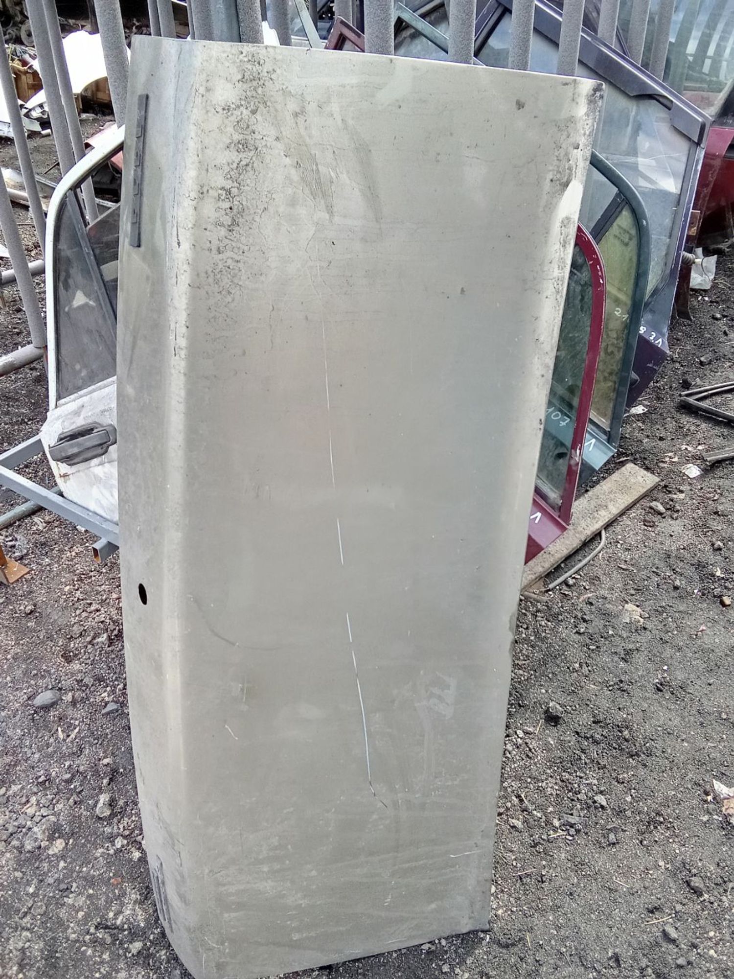 https://ycs.partsauto.market/partsauto-images/thmbs/userImages/7ed63c96fe685f431889ec34ef8f13b8/part/2656a54d-640f-466b-a3d0-df6279be44ac_1777599296596.jpg