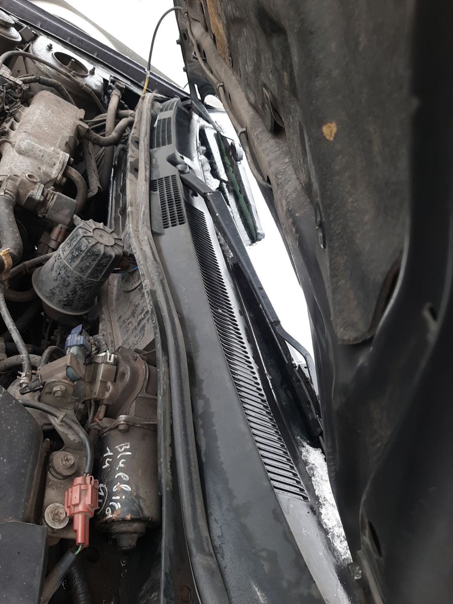 https://ycs.partsauto.market/partsauto-images/thmbs/userImages/7ed63c96fe685f431889ec34ef8f13b8/part/27cd636f-4b79-4501-8650-3ec73b278b97_1776055090108.jpg