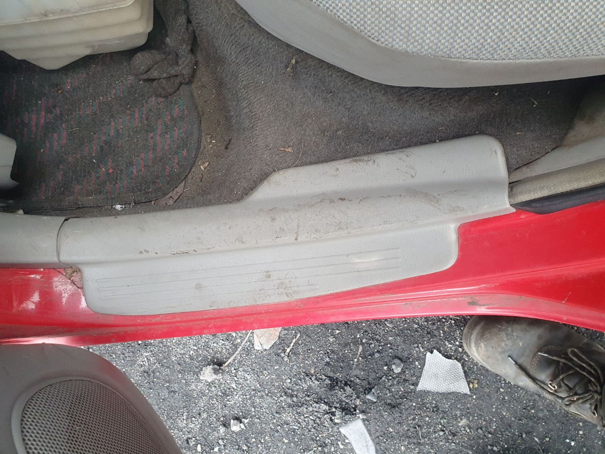 https://ycs.partsauto.market/partsauto-images/thmbs/userImages/7ed63c96fe685f431889ec34ef8f13b8/part/27eac6f3-ca3e-4afa-9081-ac6495604d7d_1779355540990.jpg
