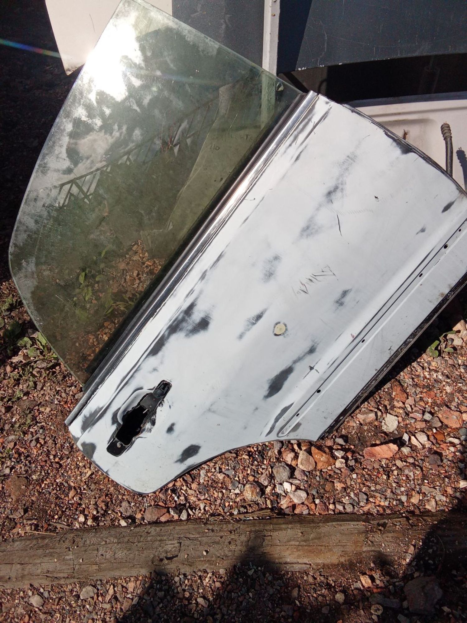 https://ycs.partsauto.market/partsauto-images/thmbs/userImages/7ed63c96fe685f431889ec34ef8f13b8/part/2a9f7868-3217-4528-9867-19fc56e97c87_1786611668351.jpg
