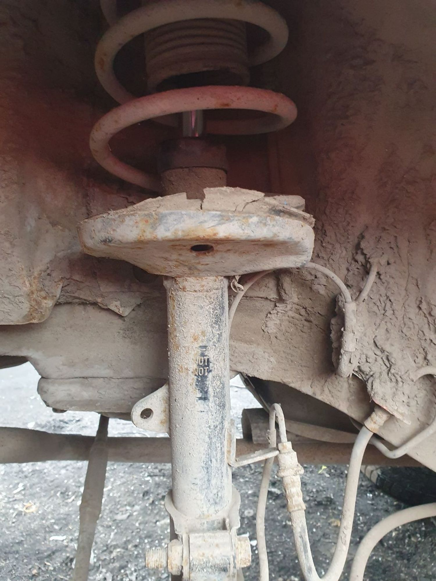 https://ycs.partsauto.market/partsauto-images/thmbs/userImages/7ed63c96fe685f431889ec34ef8f13b8/part/2bbef0a0-313e-481c-a1e8-40d5c6b21920_1779417987529.jpg