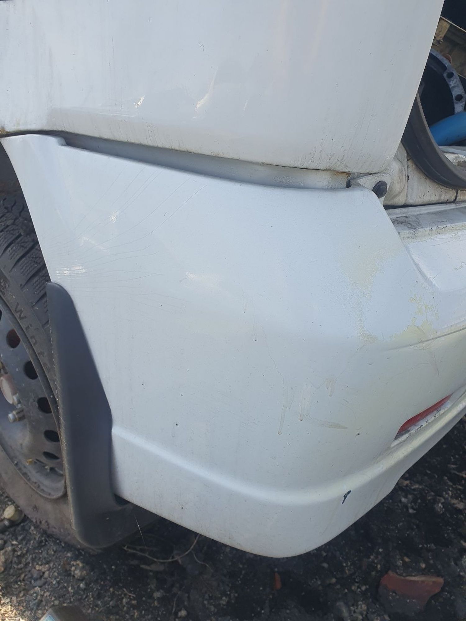 https://ycs.partsauto.market/partsauto-images/thmbs/userImages/7ed63c96fe685f431889ec34ef8f13b8/part/2cd85902-a253-4b53-b1c7-2ae431ce41e5_1777535760447.jpg