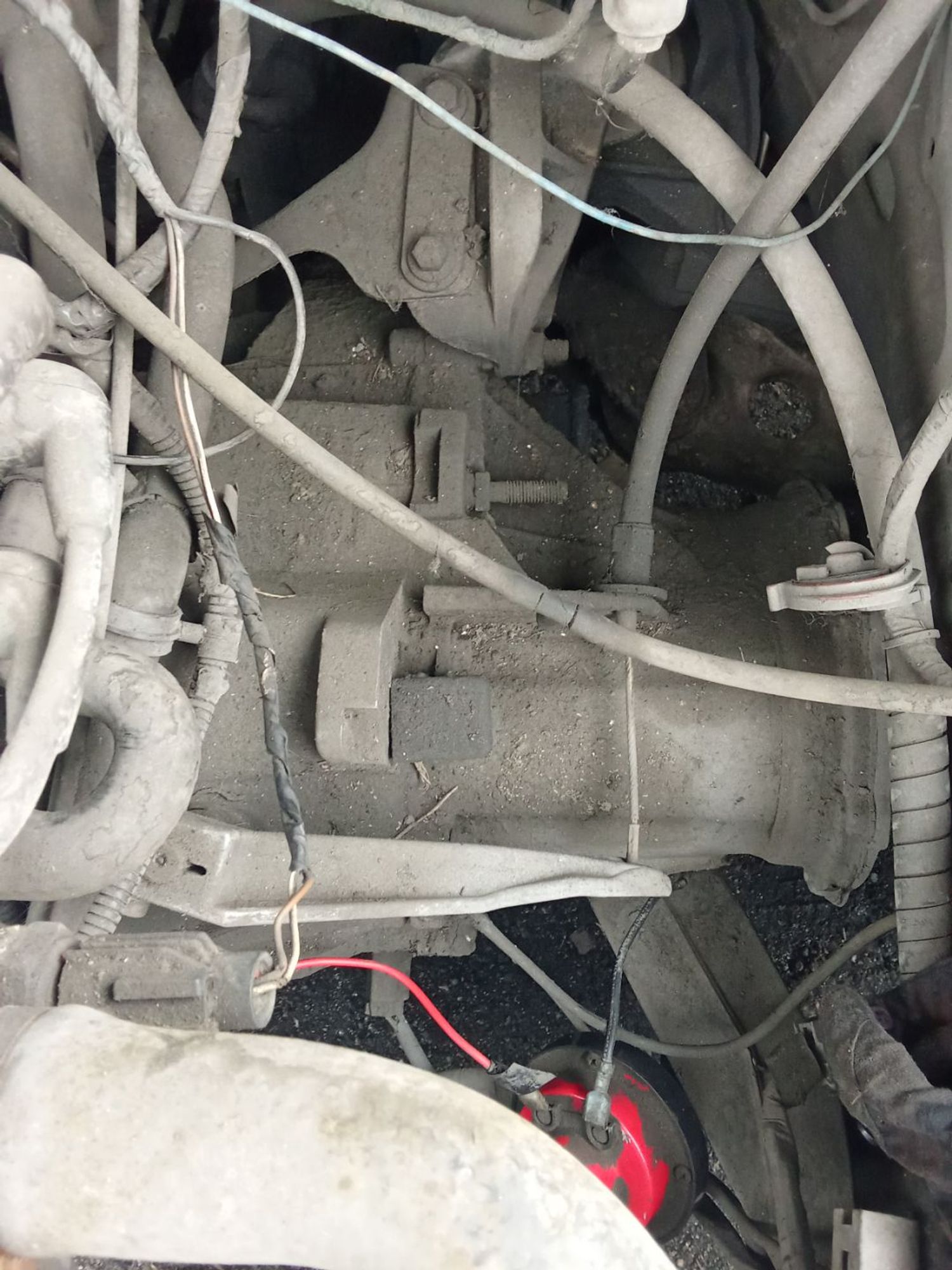 https://ycs.partsauto.market/partsauto-images/thmbs/userImages/7ed63c96fe685f431889ec34ef8f13b8/part/2ee3c040-5cd1-40b1-a15e-821d84b3346c_1779002744827.jpg
