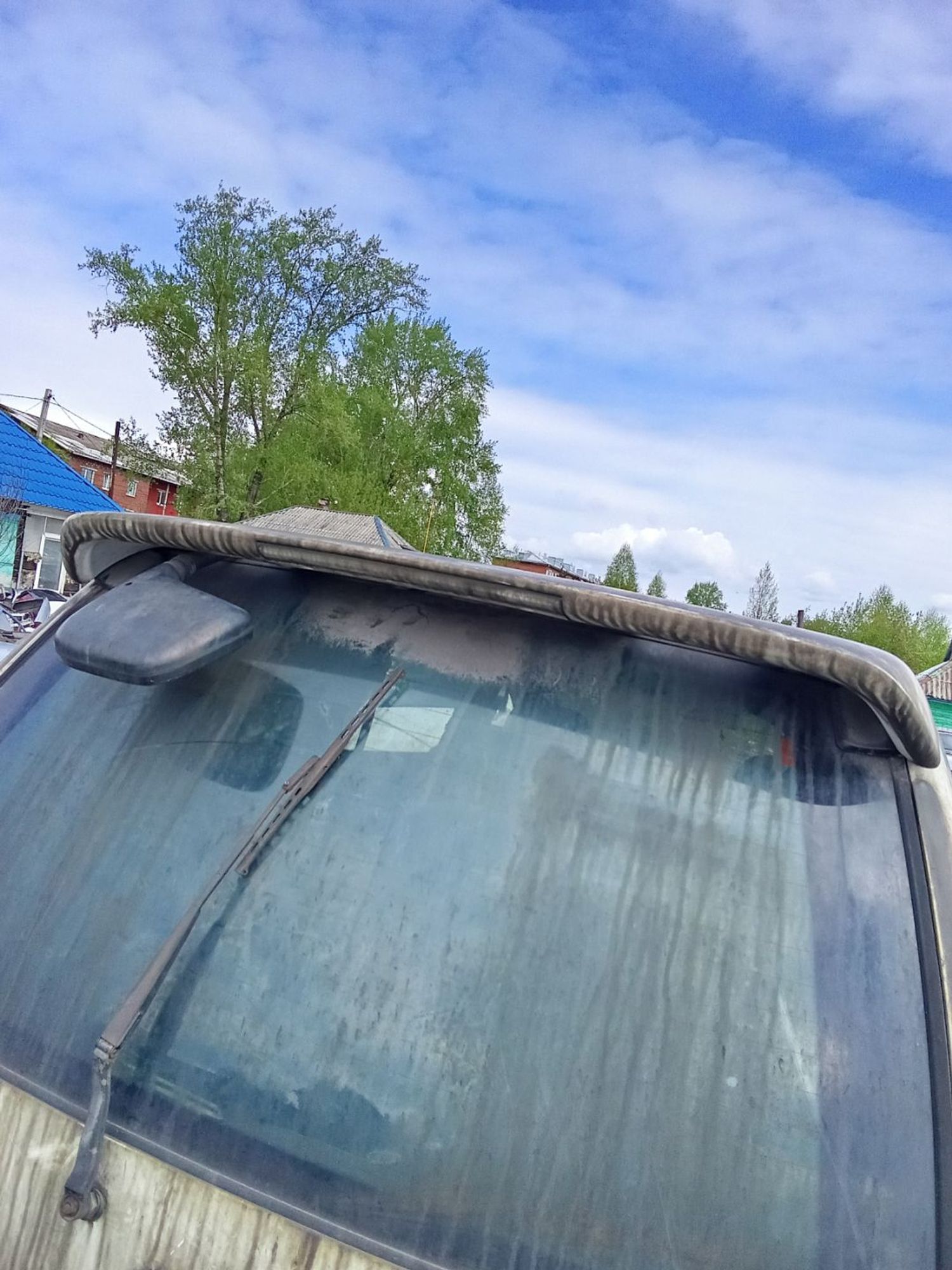 https://ycs.partsauto.market/partsauto-images/thmbs/userImages/7ed63c96fe685f431889ec34ef8f13b8/part/2fd756ea-f182-4a9c-a075-3aeb02997ef7_1778642787790.jpg