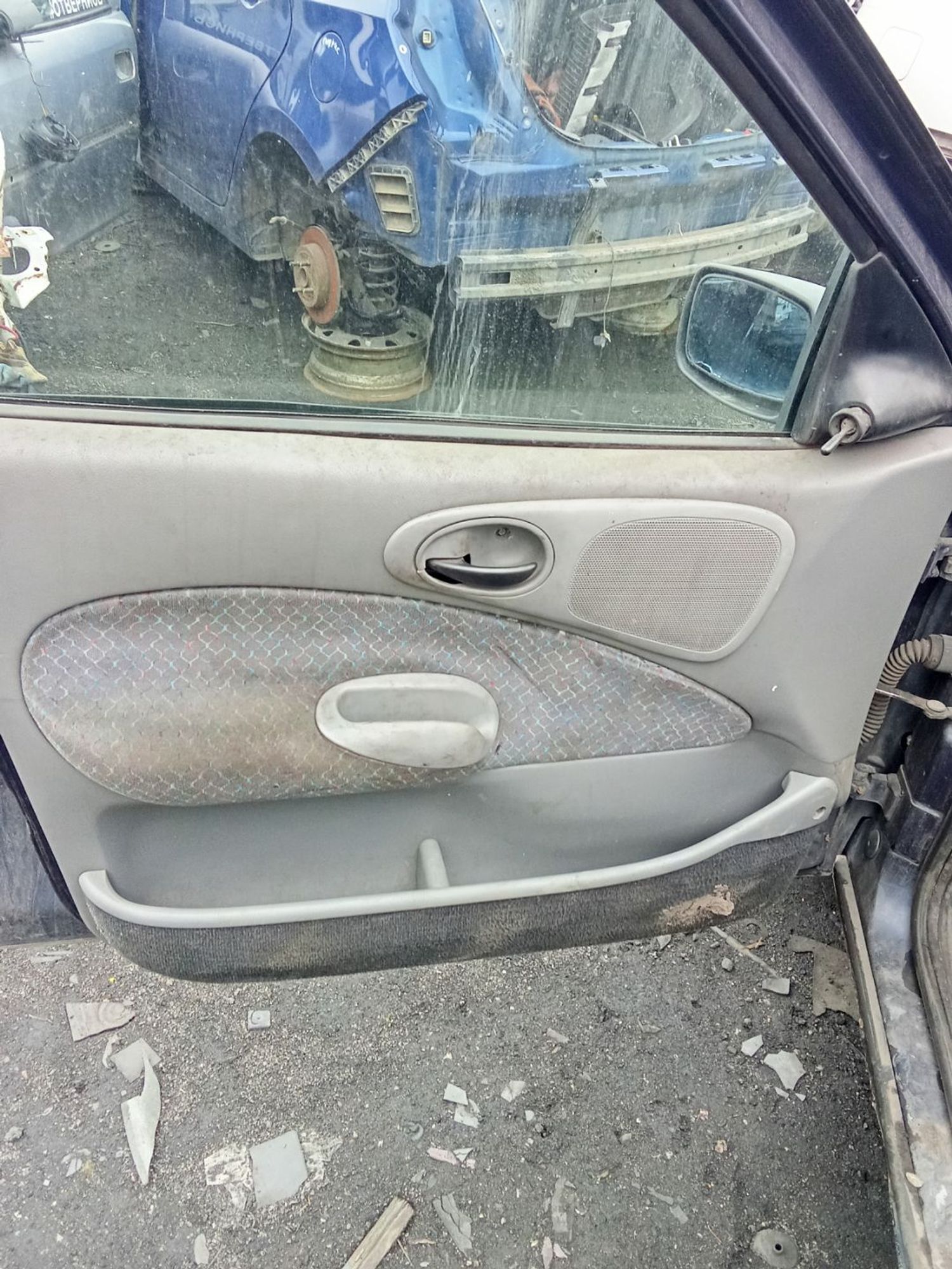 https://ycs.partsauto.market/partsauto-images/thmbs/userImages/7ed63c96fe685f431889ec34ef8f13b8/part/3224ac2b-3092-48f9-9e84-df1d221293b8_1779010796659.jpg