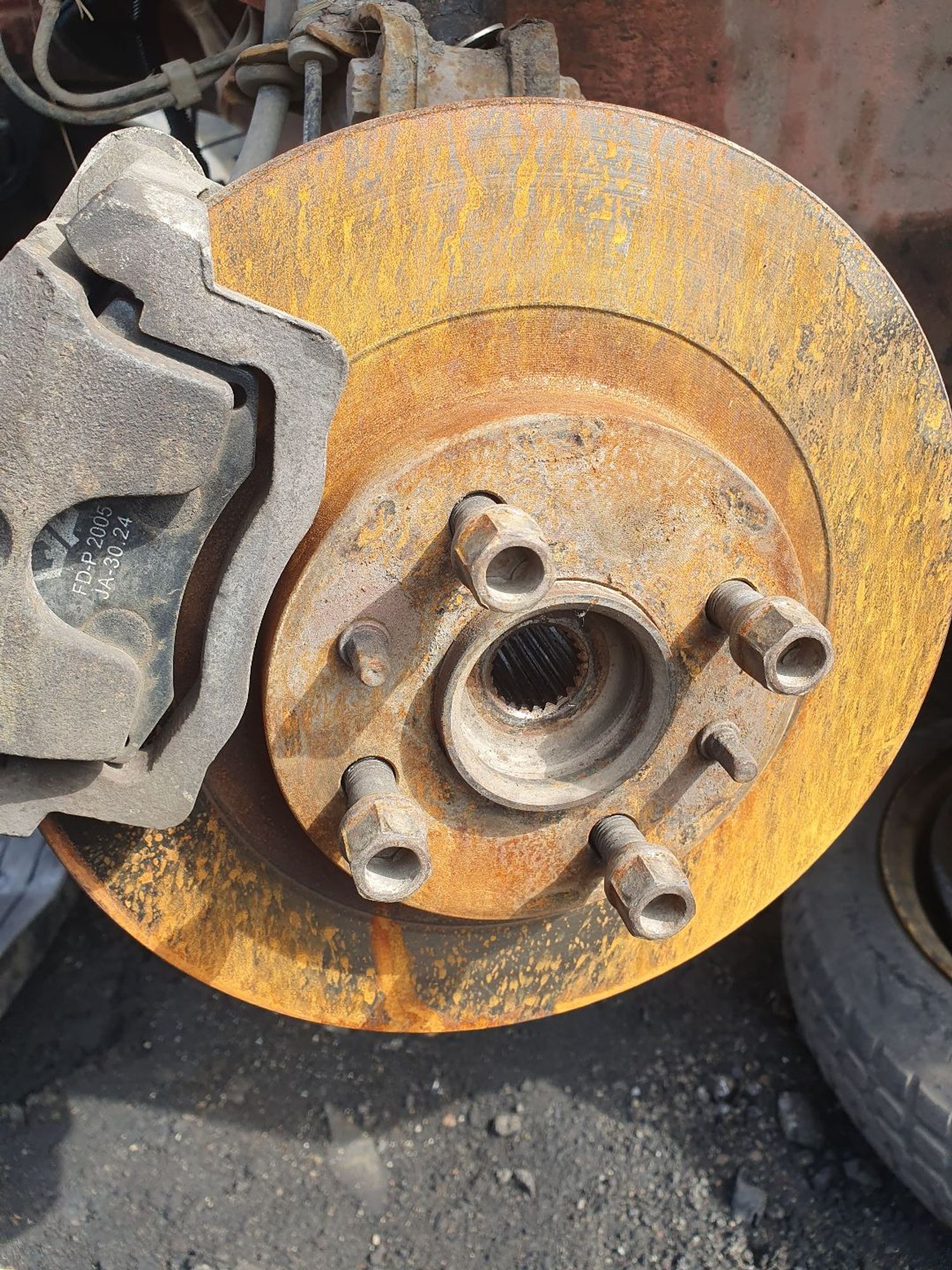 https://ycs.partsauto.market/partsauto-images/thmbs/userImages/7ed63c96fe685f431889ec34ef8f13b8/part/32486a9c-39d2-4260-8e99-125a382a8672_1777277977924.jpg