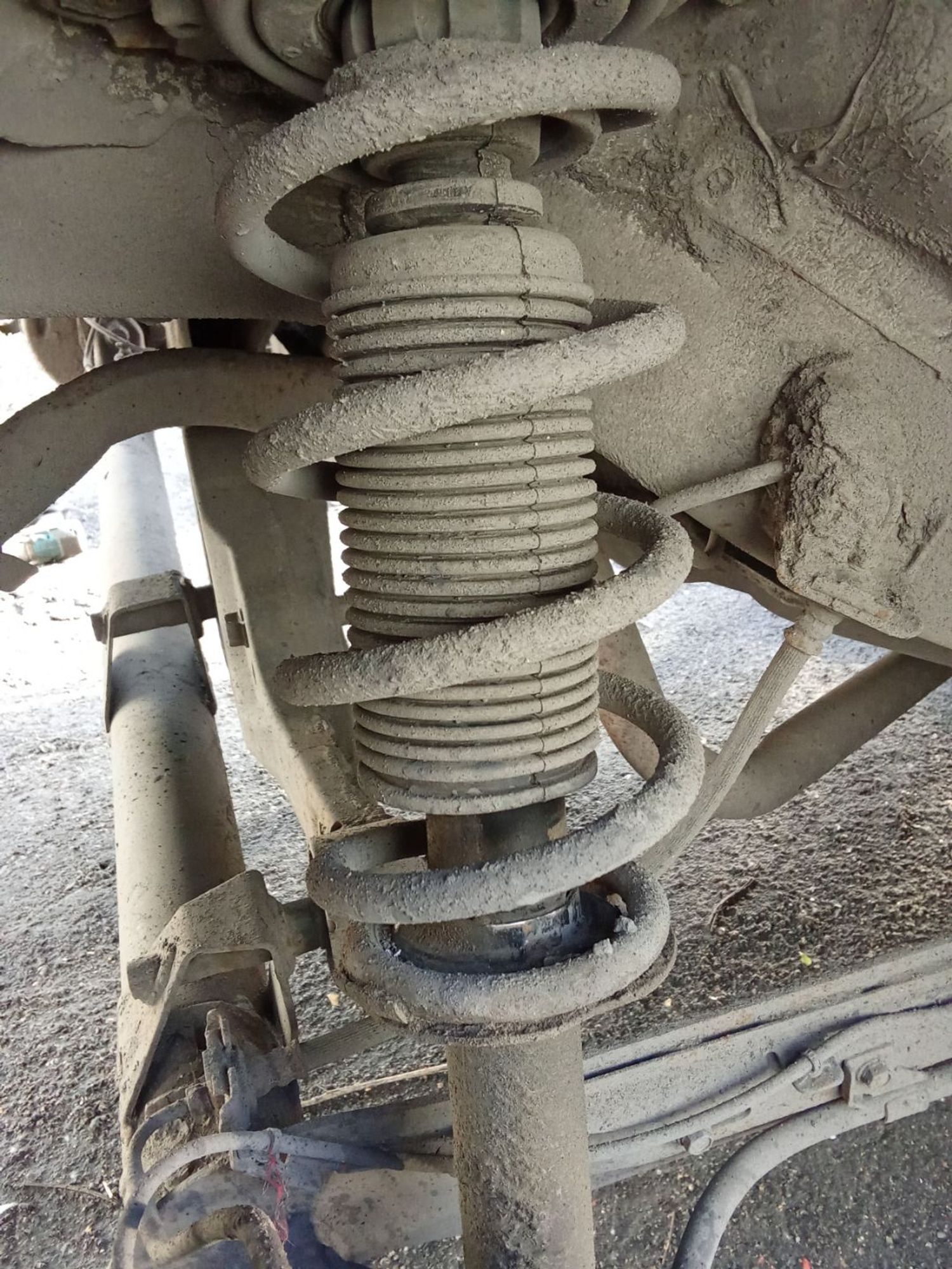 https://ycs.partsauto.market/partsauto-images/thmbs/userImages/7ed63c96fe685f431889ec34ef8f13b8/part/32b7d13e-fca6-4702-a8cc-0cf37524a281_1780403109411.jpg