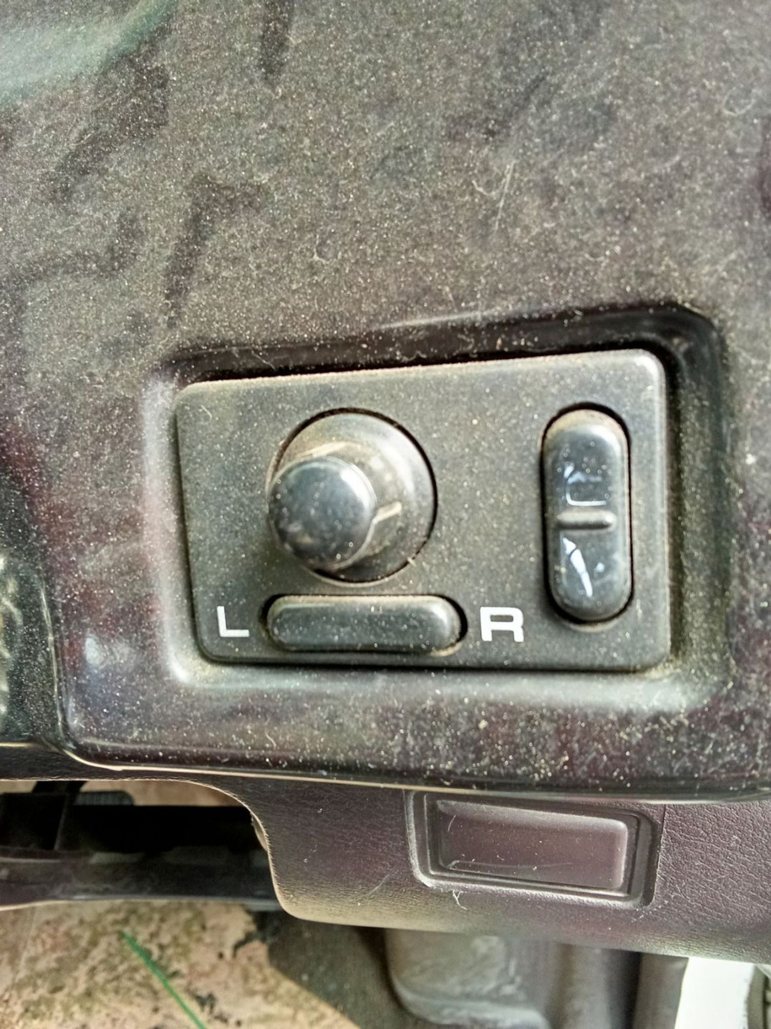 https://ycs.partsauto.market/partsauto-images/thmbs/userImages/7ed63c96fe685f431889ec34ef8f13b8/part/32ddbd9d-41df-48e1-b811-9d6068695f99_1778651981907.jpg