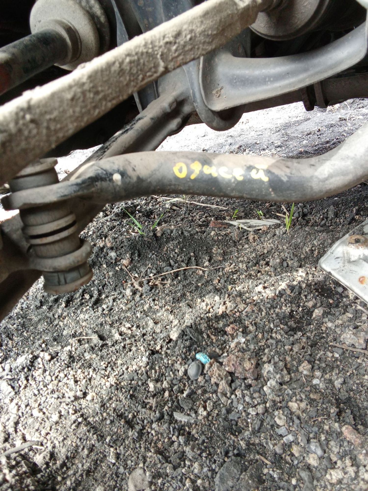 https://ycs.partsauto.market/partsauto-images/thmbs/userImages/7ed63c96fe685f431889ec34ef8f13b8/part/34854fcf-75d1-4216-b556-b2f4e759554d_1778036620314.jpg