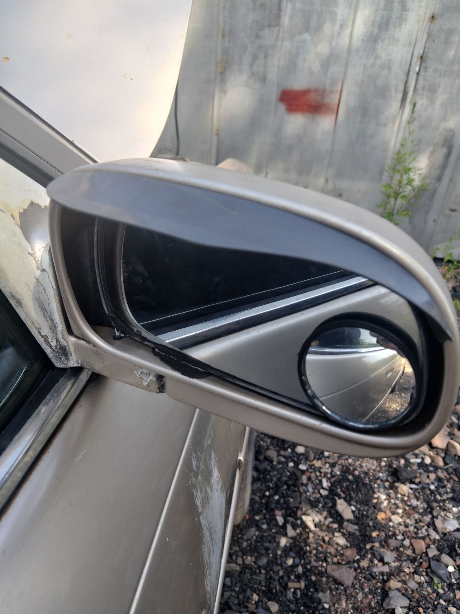https://ycs.partsauto.market/partsauto-images/thmbs/userImages/7ed63c96fe685f431889ec34ef8f13b8/part/34d545be-d8a1-4f41-83bd-9849084e4ad5_1784180634119.jpg
