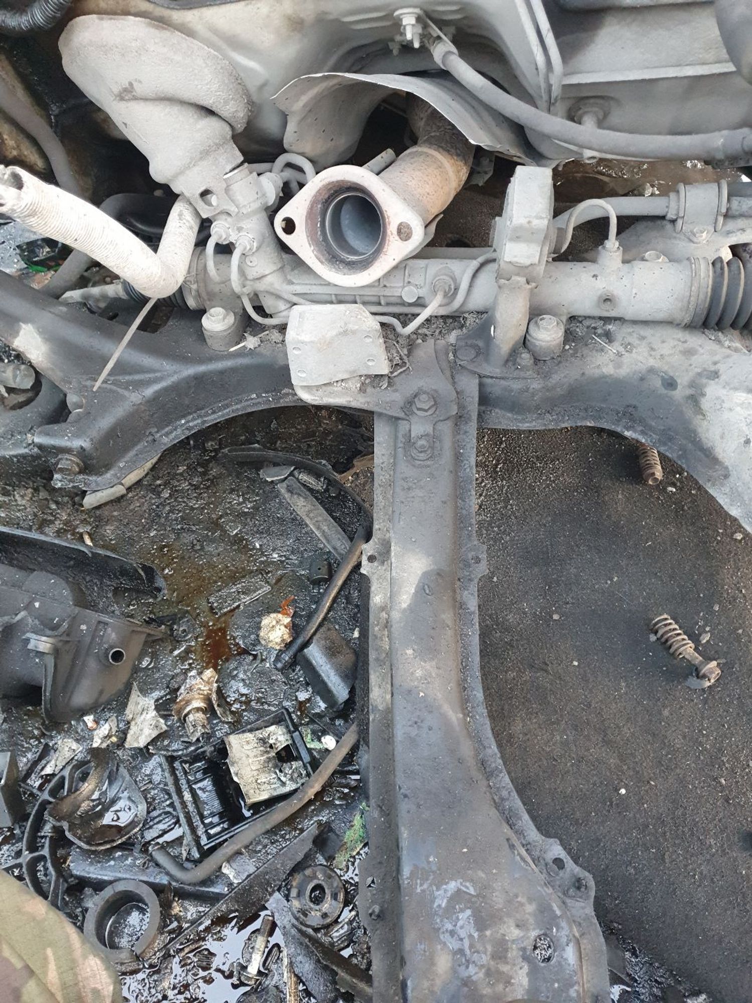 https://ycs.partsauto.market/partsauto-images/thmbs/userImages/7ed63c96fe685f431889ec34ef8f13b8/part/357016c8-3408-4e1b-83ff-8343b41f0333_1774700020244.jpg