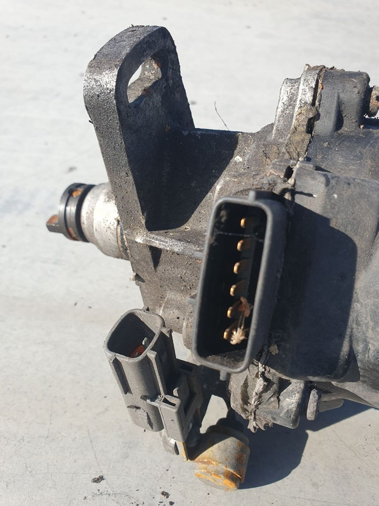 https://ycs.partsauto.market/partsauto-images/thmbs/userImages/7ed63c96fe685f431889ec34ef8f13b8/part/3570ea69-5b4f-43ed-a242-08fe854766ad_1778300396380.jpg