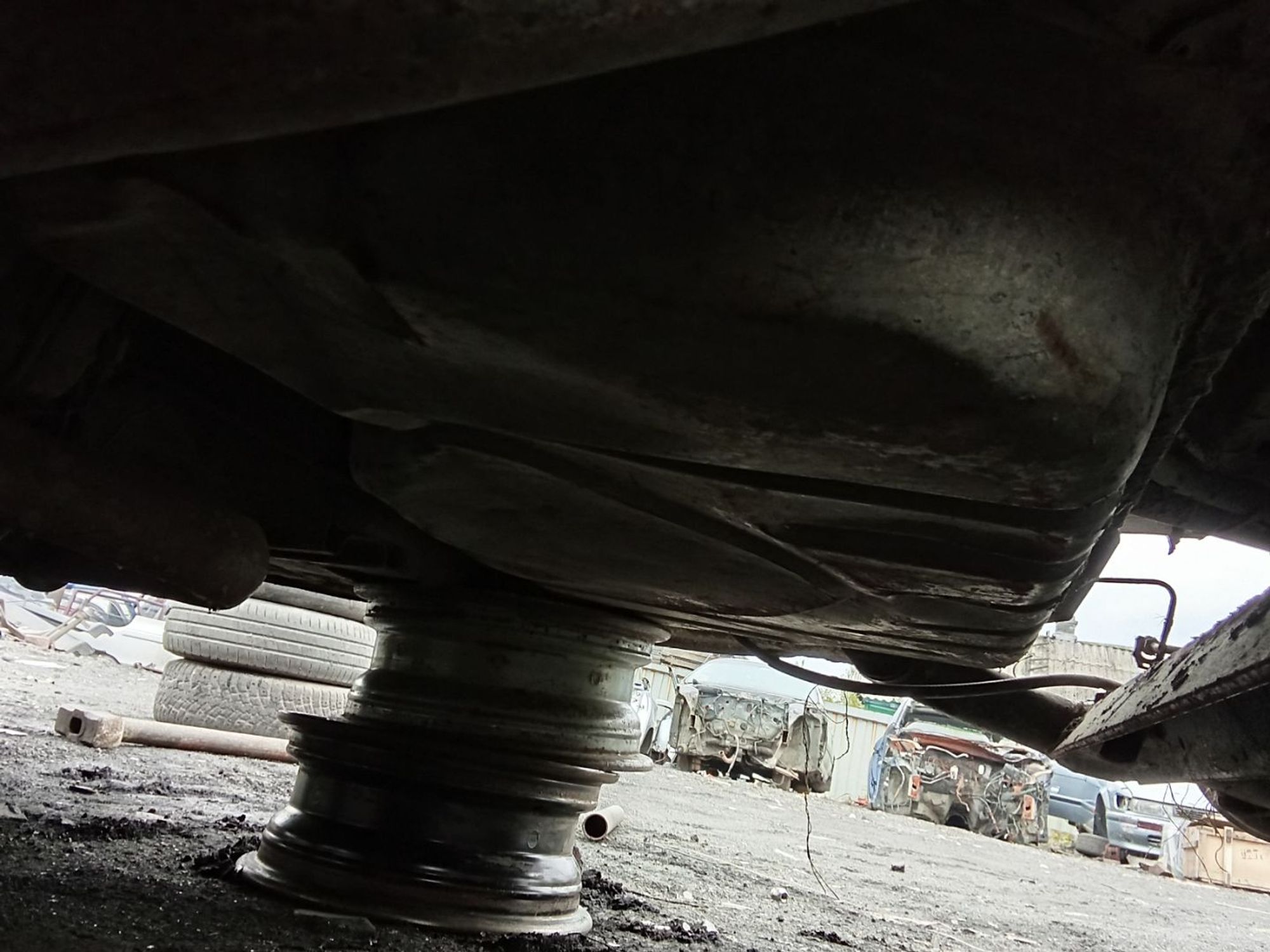 https://ycs.partsauto.market/partsauto-images/thmbs/userImages/7ed63c96fe685f431889ec34ef8f13b8/part/3792d838-d4c4-4bc4-bbca-7d4318b9c151_1779021909934.jpg