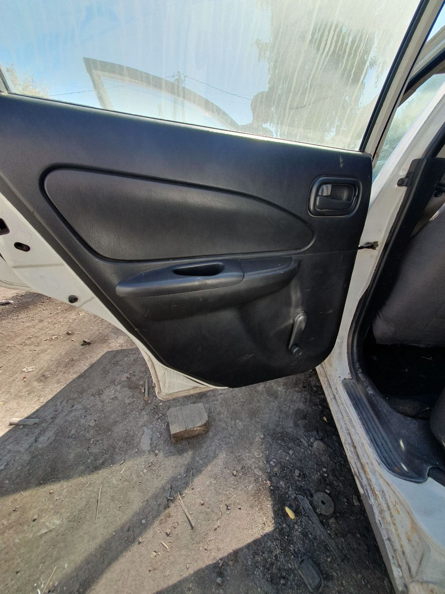 https://ycs.partsauto.market/partsauto-images/thmbs/userImages/7ed63c96fe685f431889ec34ef8f13b8/part/38a2a55c-11ec-47e4-9150-e7204c0d832b_1789206801178.jpg