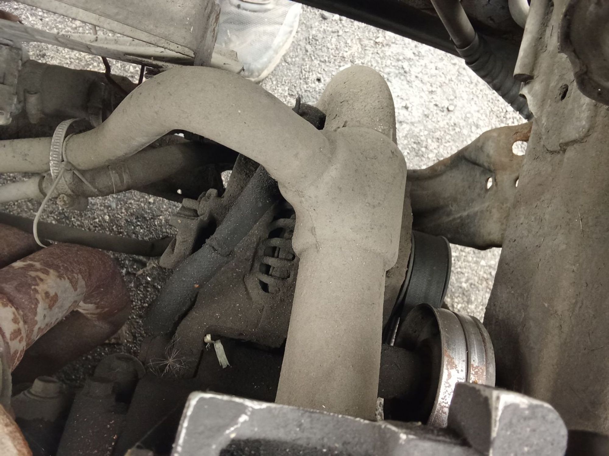 https://ycs.partsauto.market/partsauto-images/thmbs/userImages/7ed63c96fe685f431889ec34ef8f13b8/part/39a0b318-b320-4204-81cb-bbe8c60fb24a_1779002965161.jpg