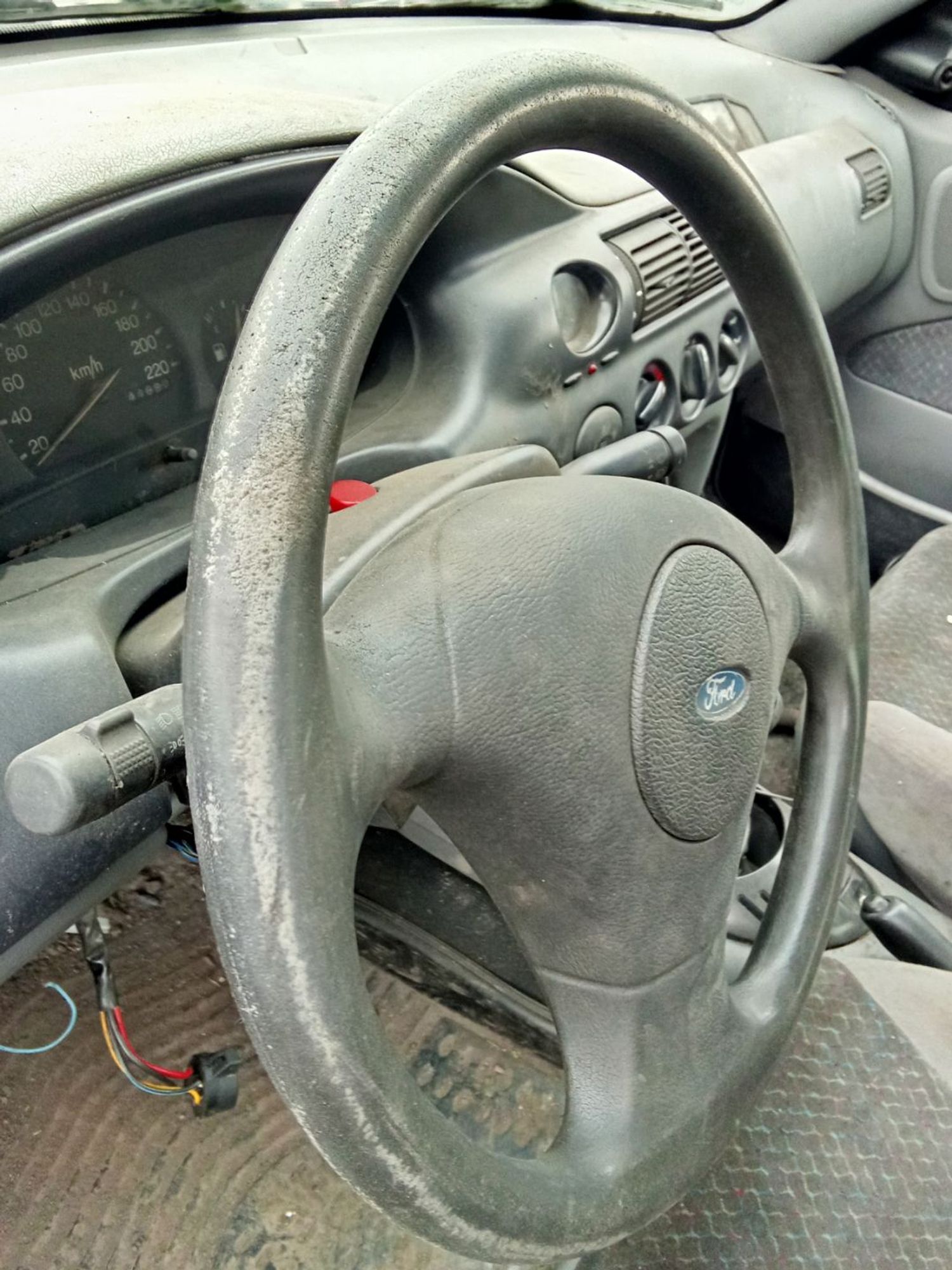 https://ycs.partsauto.market/partsauto-images/thmbs/userImages/7ed63c96fe685f431889ec34ef8f13b8/part/3a56b284-f7e4-4a08-861c-b2a12a52345e_1779010522351.jpg
