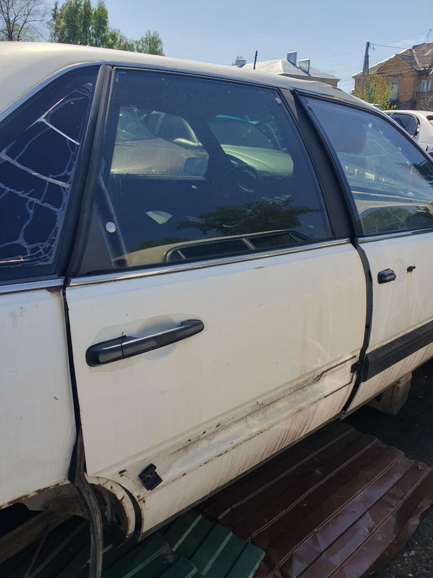 https://ycs.partsauto.market/partsauto-images/thmbs/userImages/7ed63c96fe685f431889ec34ef8f13b8/part/4014a0c8-6327-4794-9d5c-997250519613_1779696154284.jpg