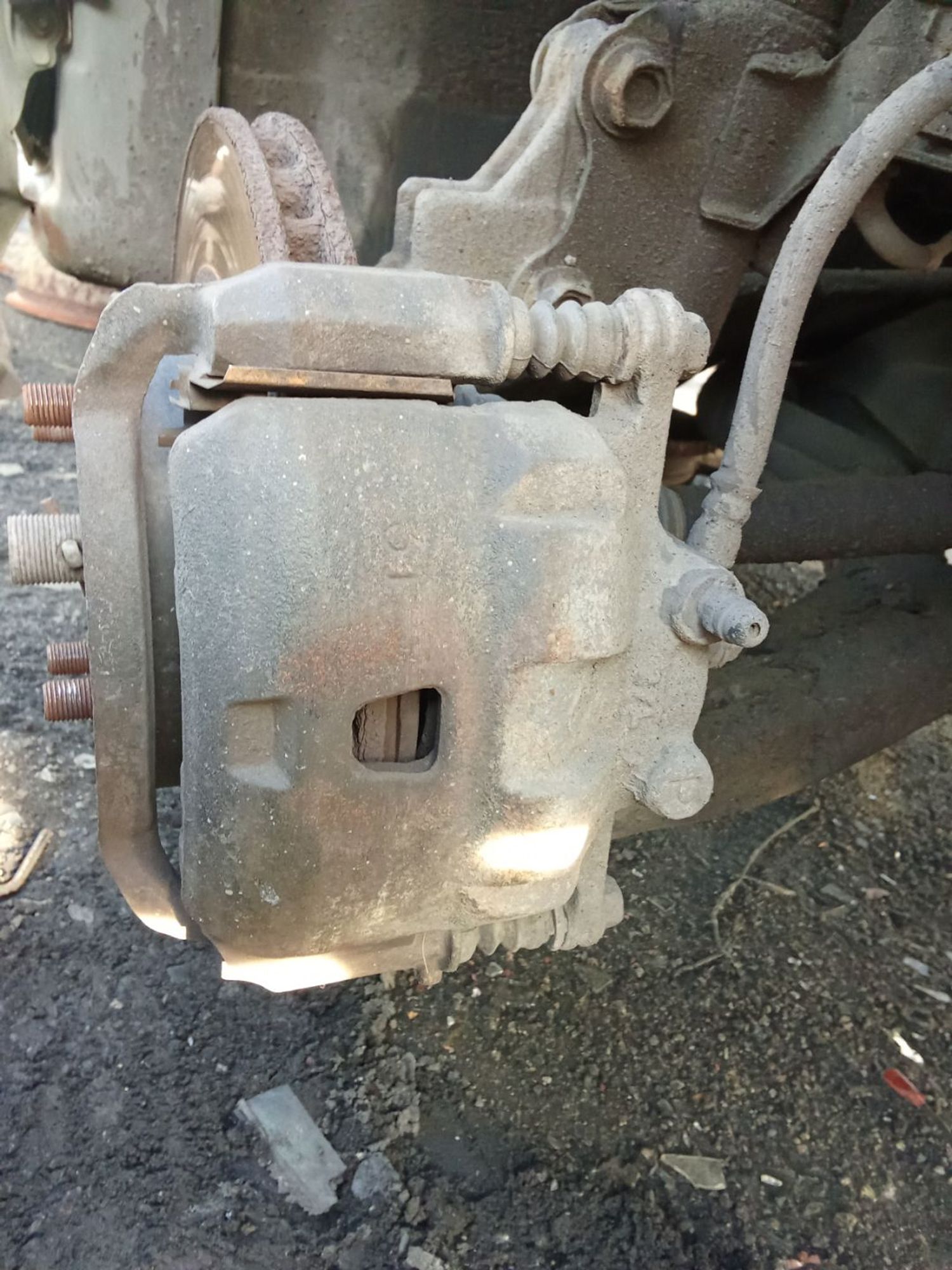 https://ycs.partsauto.market/partsauto-images/thmbs/userImages/7ed63c96fe685f431889ec34ef8f13b8/part/40725b75-a718-4cba-874d-58667d1d83cb_1780402719944.jpg