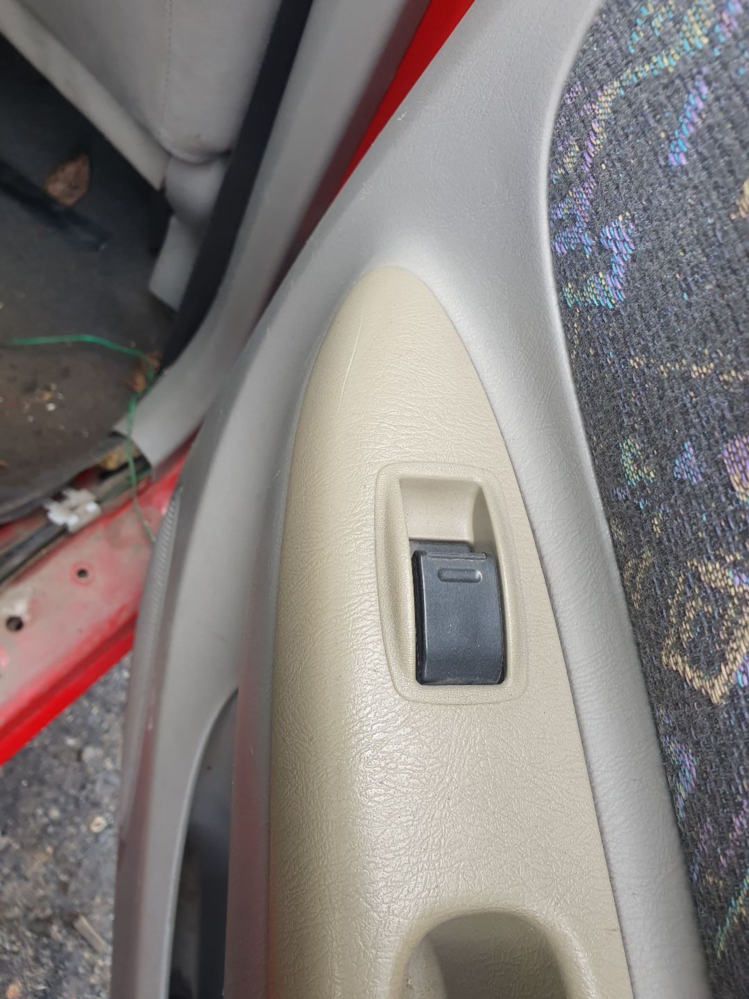 https://ycs.partsauto.market/partsauto-images/thmbs/userImages/7ed63c96fe685f431889ec34ef8f13b8/part/40cf36cb-e858-468b-b1b4-822dddf6f25a_1779346367406.jpg