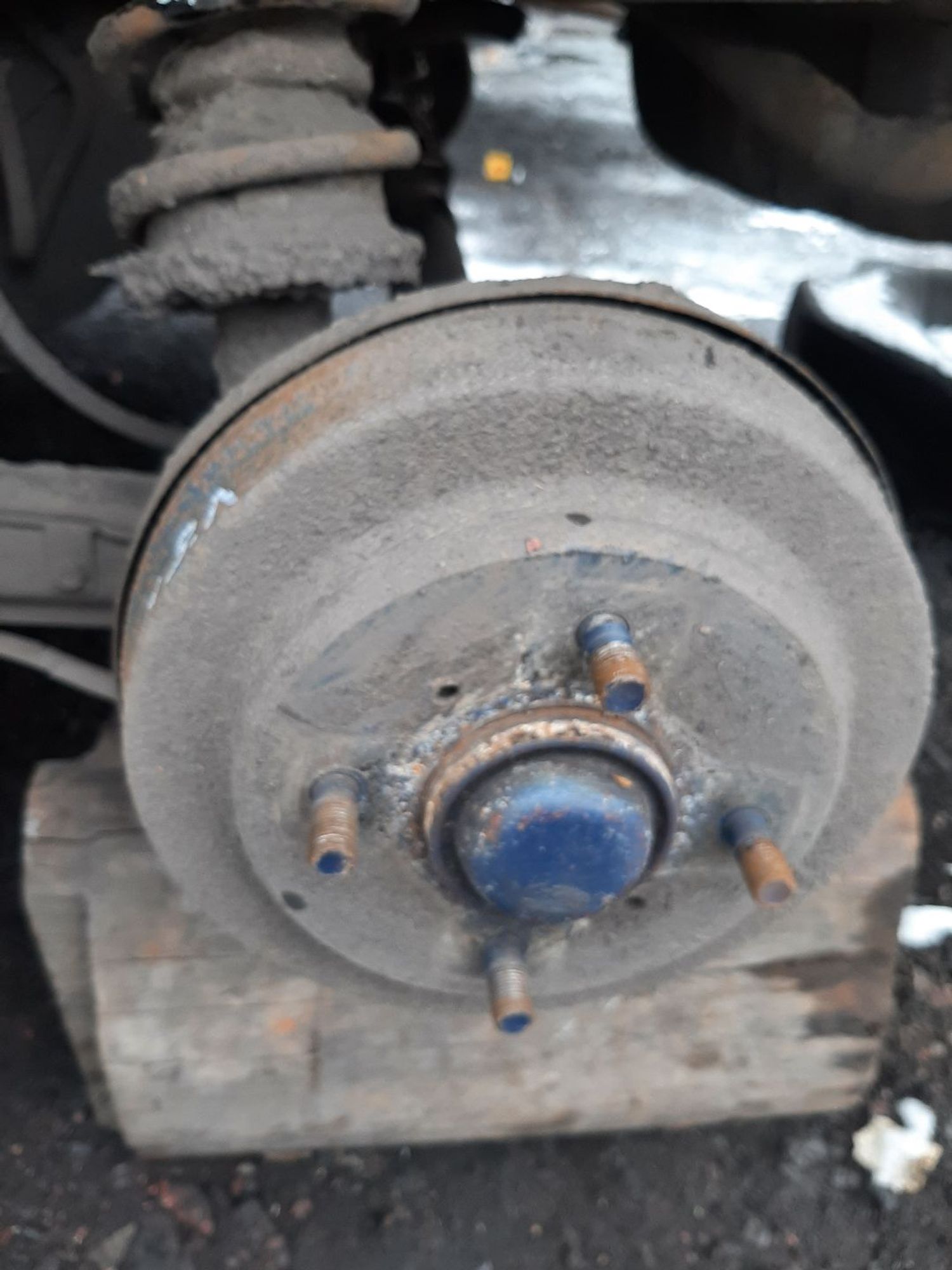 https://ycs.partsauto.market/partsauto-images/thmbs/userImages/7ed63c96fe685f431889ec34ef8f13b8/part/429e7075-ecc9-49db-b2f1-97bf46524daa_1776056743924.jpg