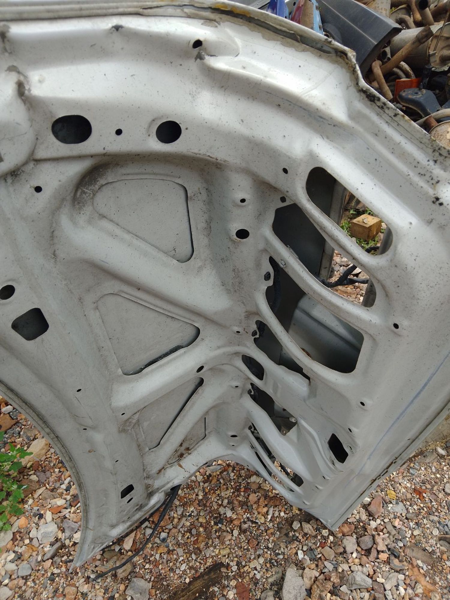 https://ycs.partsauto.market/partsauto-images/thmbs/userImages/7ed63c96fe685f431889ec34ef8f13b8/part/42e9c398-88b2-411a-8f7d-dcdf69cb35d3_1785046773418.jpg