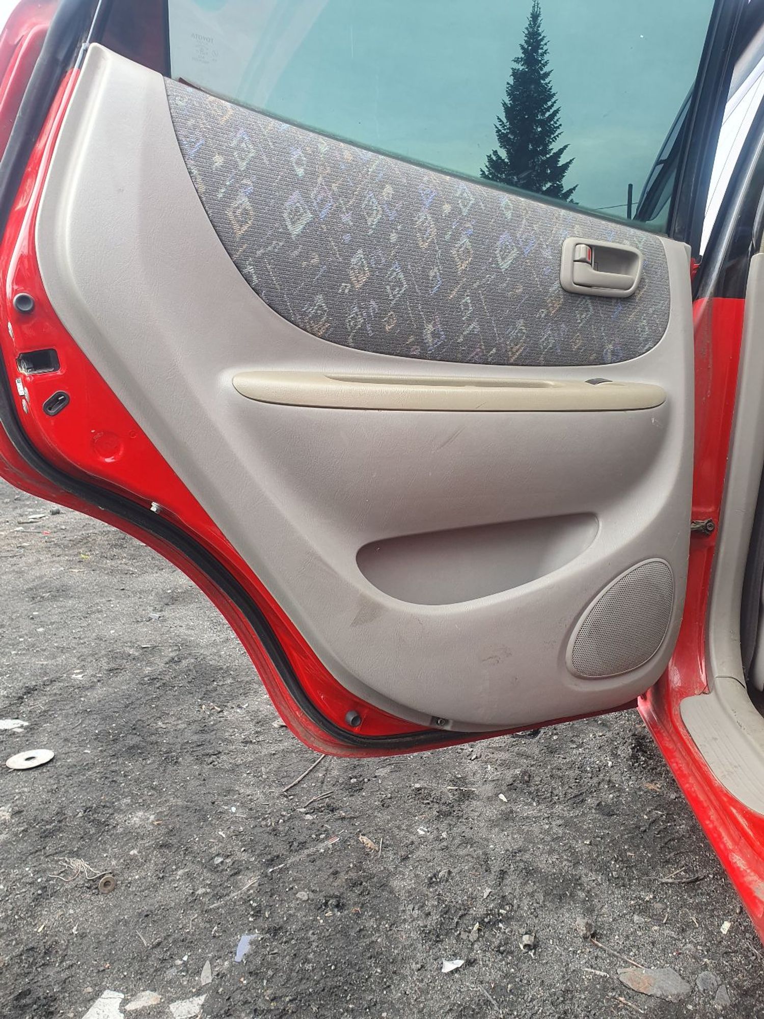 https://ycs.partsauto.market/partsauto-images/thmbs/userImages/7ed63c96fe685f431889ec34ef8f13b8/part/43b466a6-29d1-4bdc-b8ba-907c36ffb4d2_1779345759310.jpg