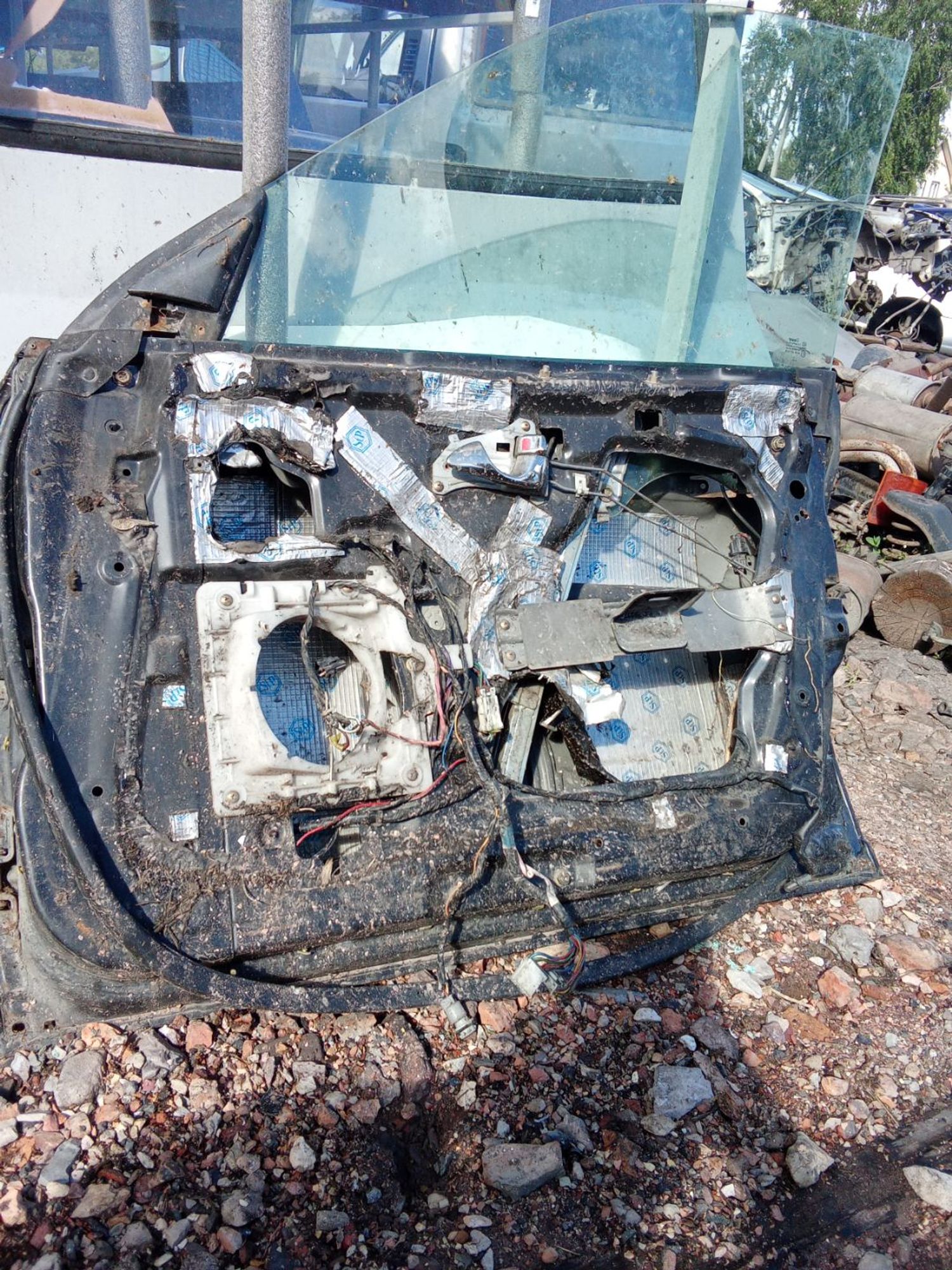 https://ycs.partsauto.market/partsauto-images/thmbs/userImages/7ed63c96fe685f431889ec34ef8f13b8/part/4869002b-5851-416d-8a4e-004948b98173_1786611822918.jpg