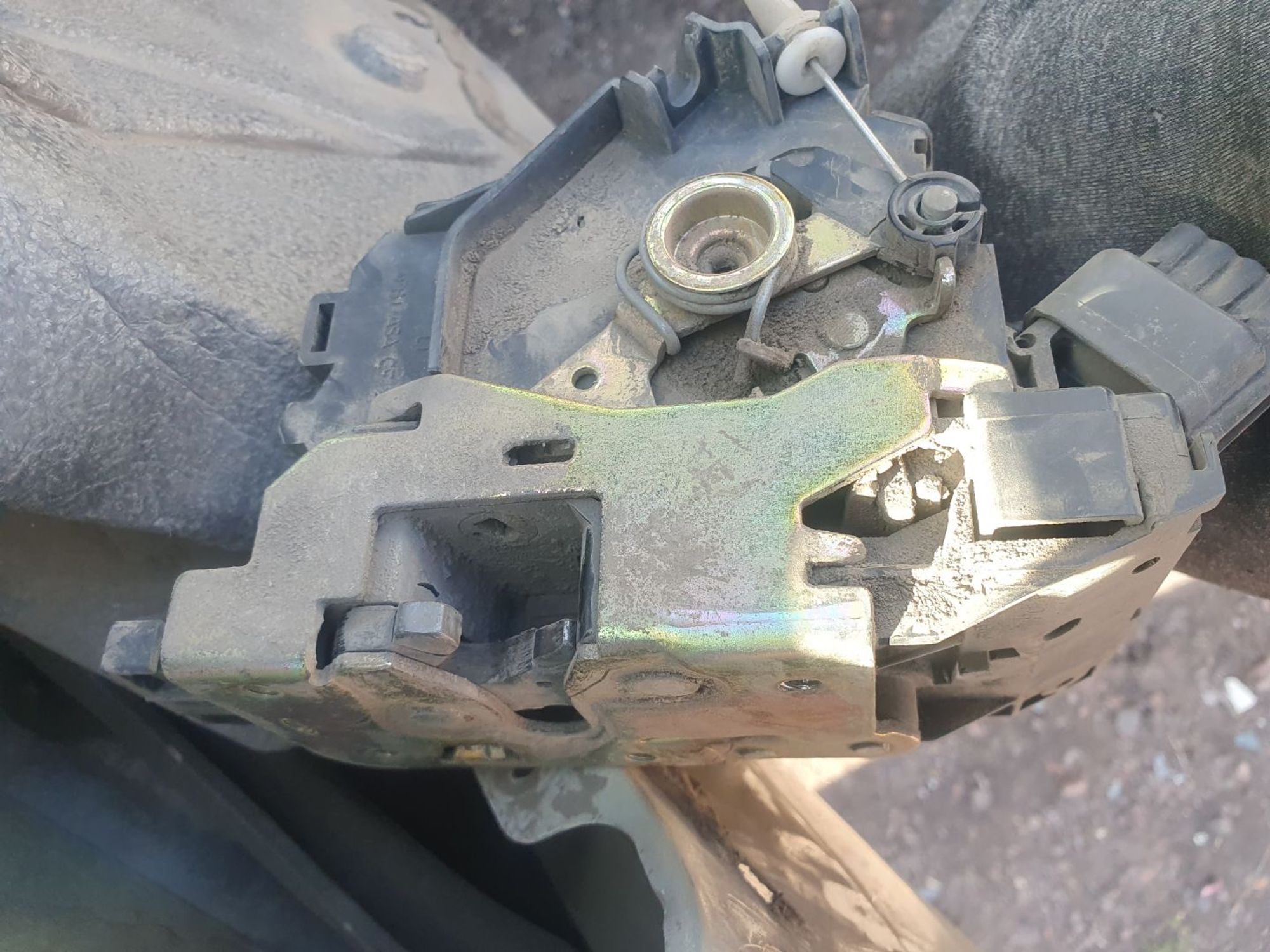 https://ycs.partsauto.market/partsauto-images/thmbs/userImages/7ed63c96fe685f431889ec34ef8f13b8/part/49dea9ac-ac61-42a8-ae9f-754f9c47bddb_1781866658177.jpg