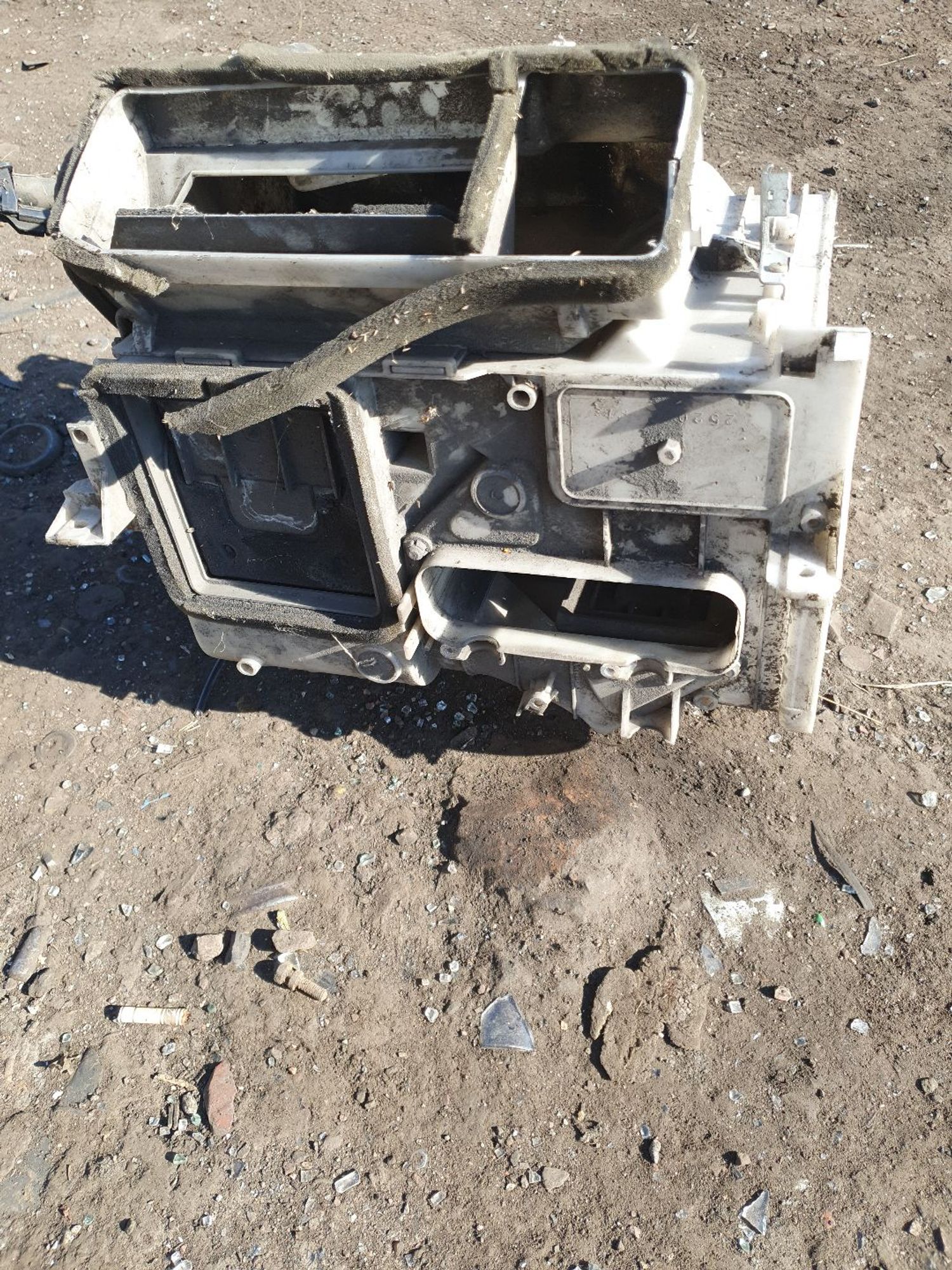 https://ycs.partsauto.market/partsauto-images/thmbs/userImages/7ed63c96fe685f431889ec34ef8f13b8/part/4aa0bab5-1a01-4137-bc9f-dc23e3390e64_1786762886251.jpg