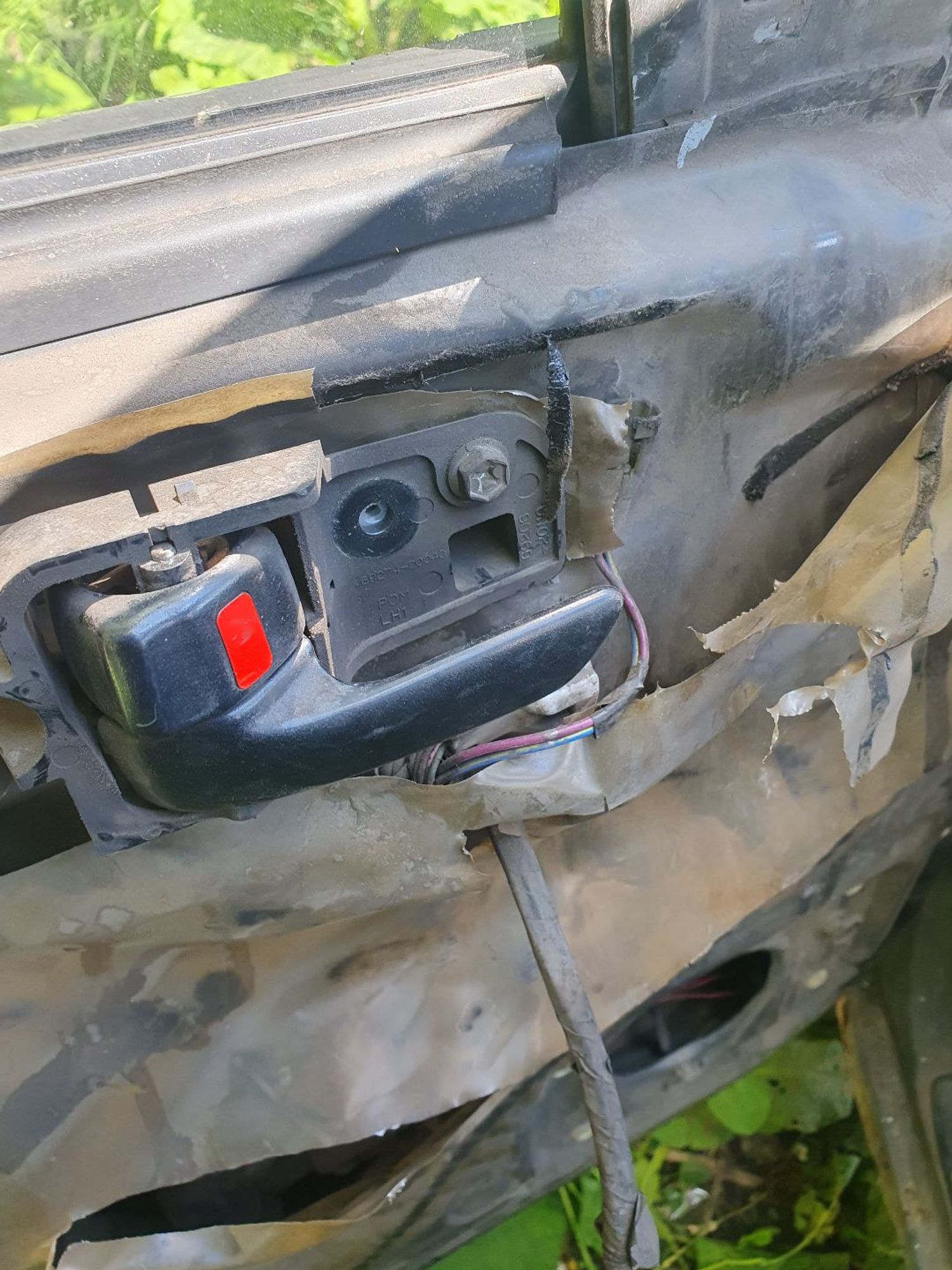 https://ycs.partsauto.market/partsauto-images/thmbs/userImages/7ed63c96fe685f431889ec34ef8f13b8/part/4ade6698-ba1b-4939-8d65-abbdd4e25aff_1786683882553.jpg