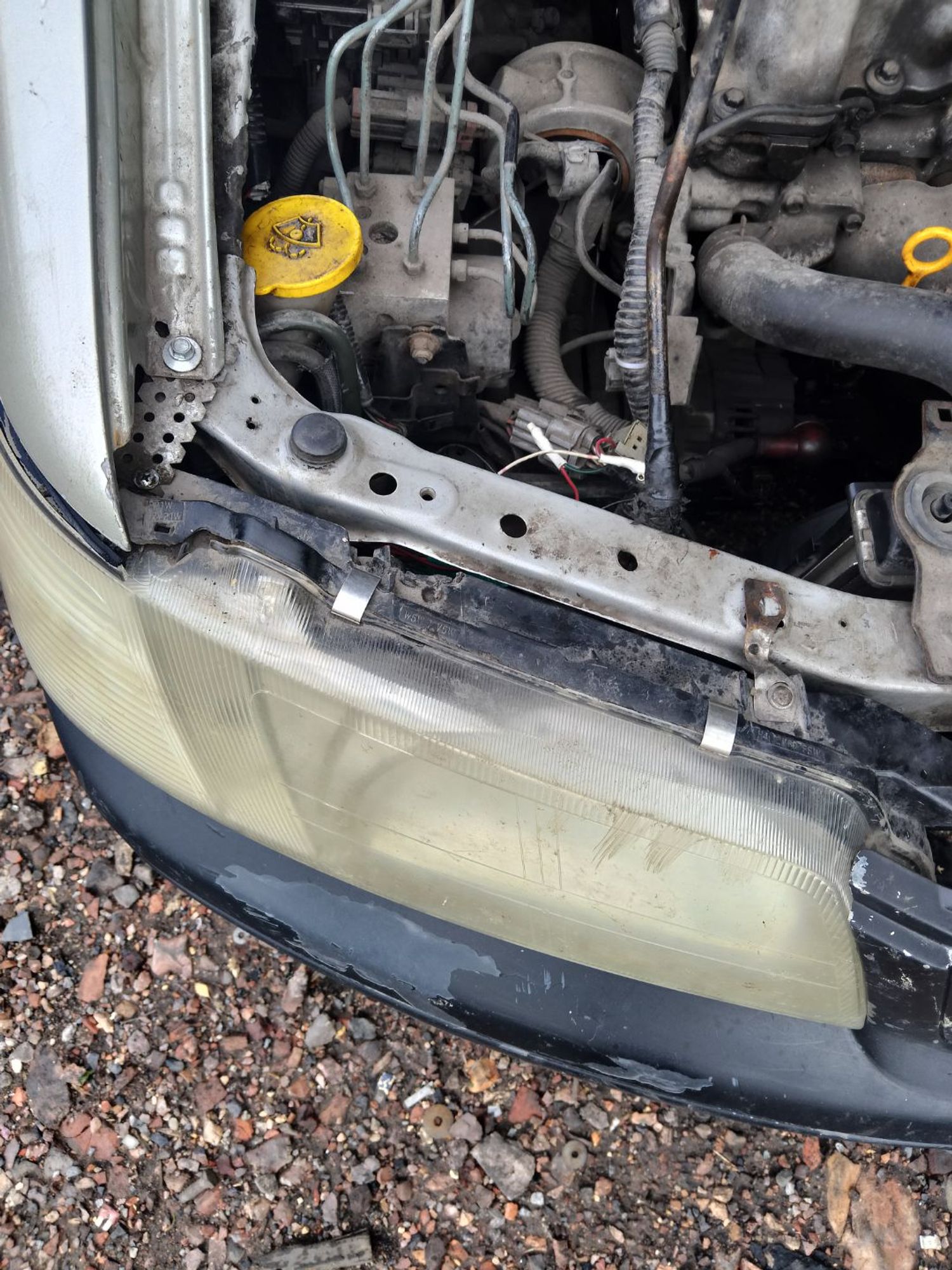 https://ycs.partsauto.market/partsauto-images/thmbs/userImages/7ed63c96fe685f431889ec34ef8f13b8/part/4af48e85-a58f-448f-9415-2af12c6c11a4_1784367208594.jpg