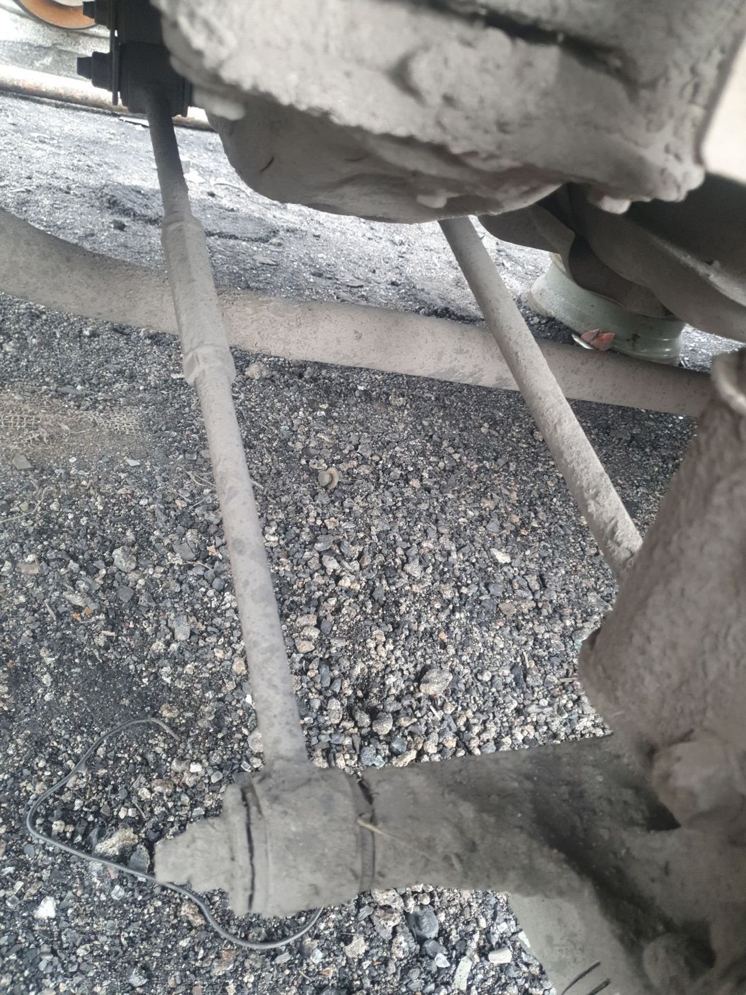https://ycs.partsauto.market/partsauto-images/thmbs/userImages/7ed63c96fe685f431889ec34ef8f13b8/part/4b057d80-da2f-411a-afc1-5985183a6ac8_1778833325677.jpg