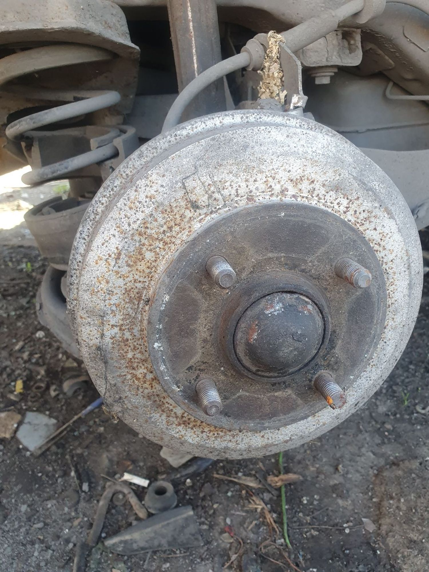 https://ycs.partsauto.market/partsauto-images/thmbs/userImages/7ed63c96fe685f431889ec34ef8f13b8/part/4c517d19-46be-4d9c-bce5-ff4c925f4fc3_1781864123584.jpg