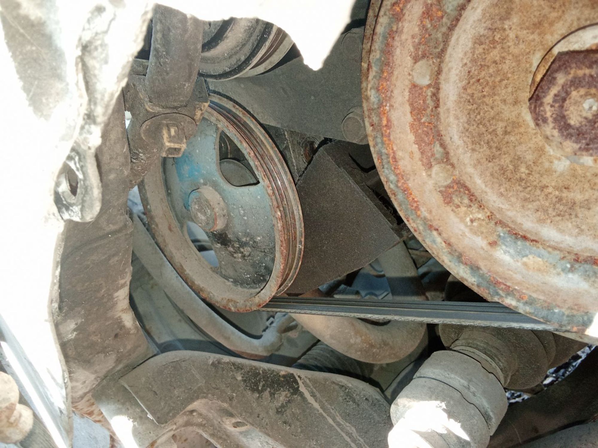https://ycs.partsauto.market/partsauto-images/thmbs/userImages/7ed63c96fe685f431889ec34ef8f13b8/part/4ea0d65a-86e2-40c7-904e-f34e22d7884e_1780716971834.jpg