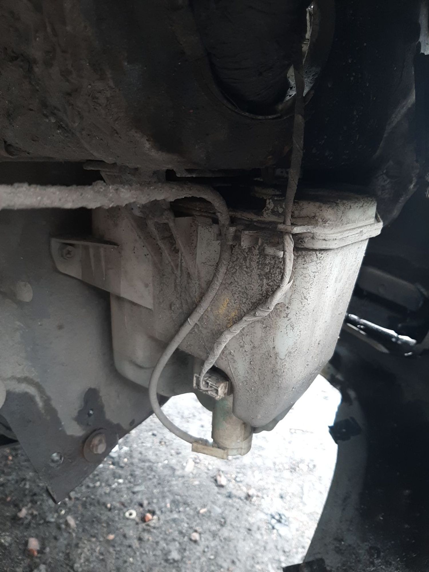 https://ycs.partsauto.market/partsauto-images/thmbs/userImages/7ed63c96fe685f431889ec34ef8f13b8/part/4fc7aec5-a9a8-4b52-a092-a3dd340431dc_1776055195833.jpg