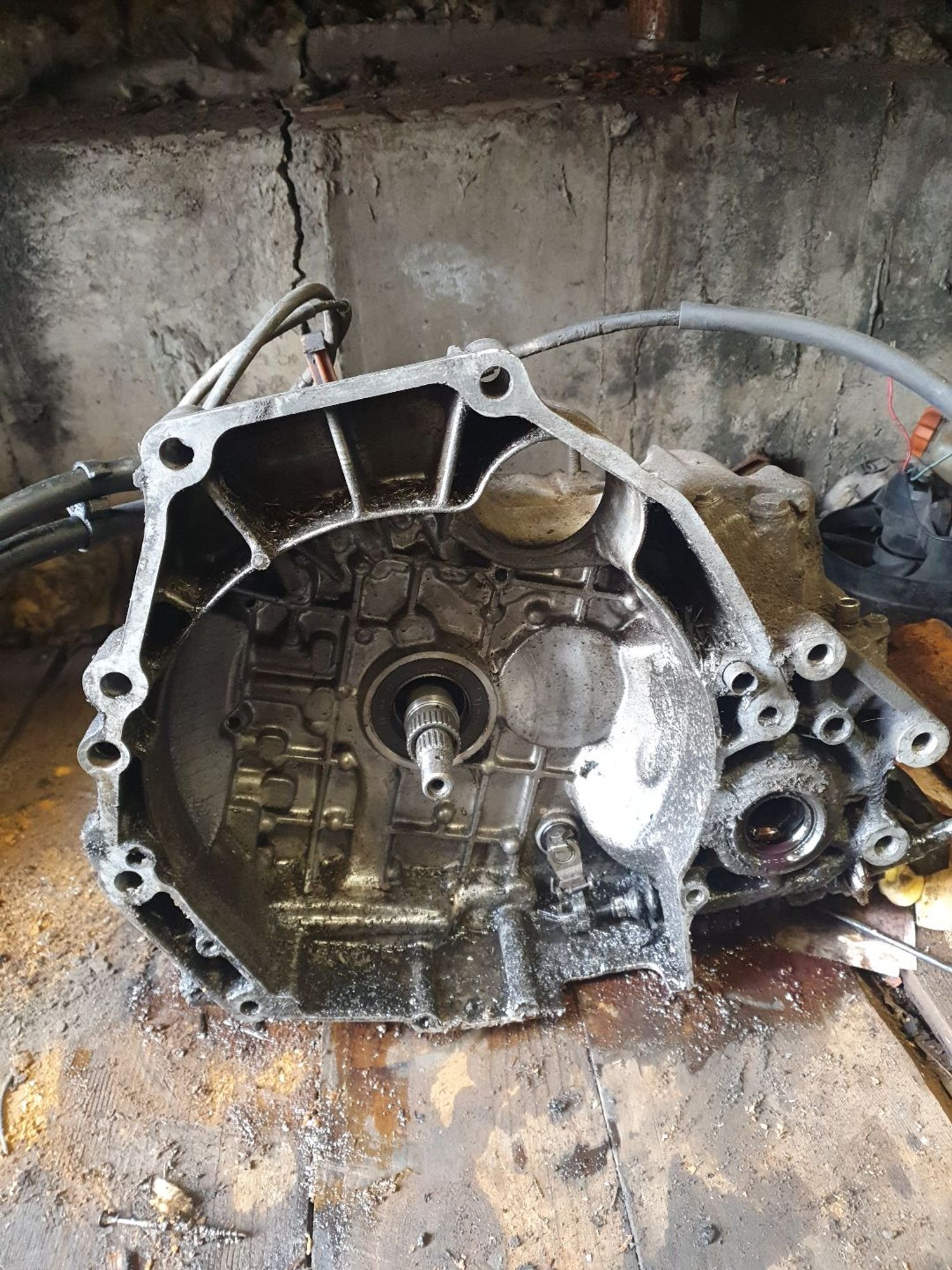 https://ycs.partsauto.market/partsauto-images/thmbs/userImages/7ed63c96fe685f431889ec34ef8f13b8/part/4fd4a881-750f-46ce-bcd0-959f50a17624_1776409374196.jpg