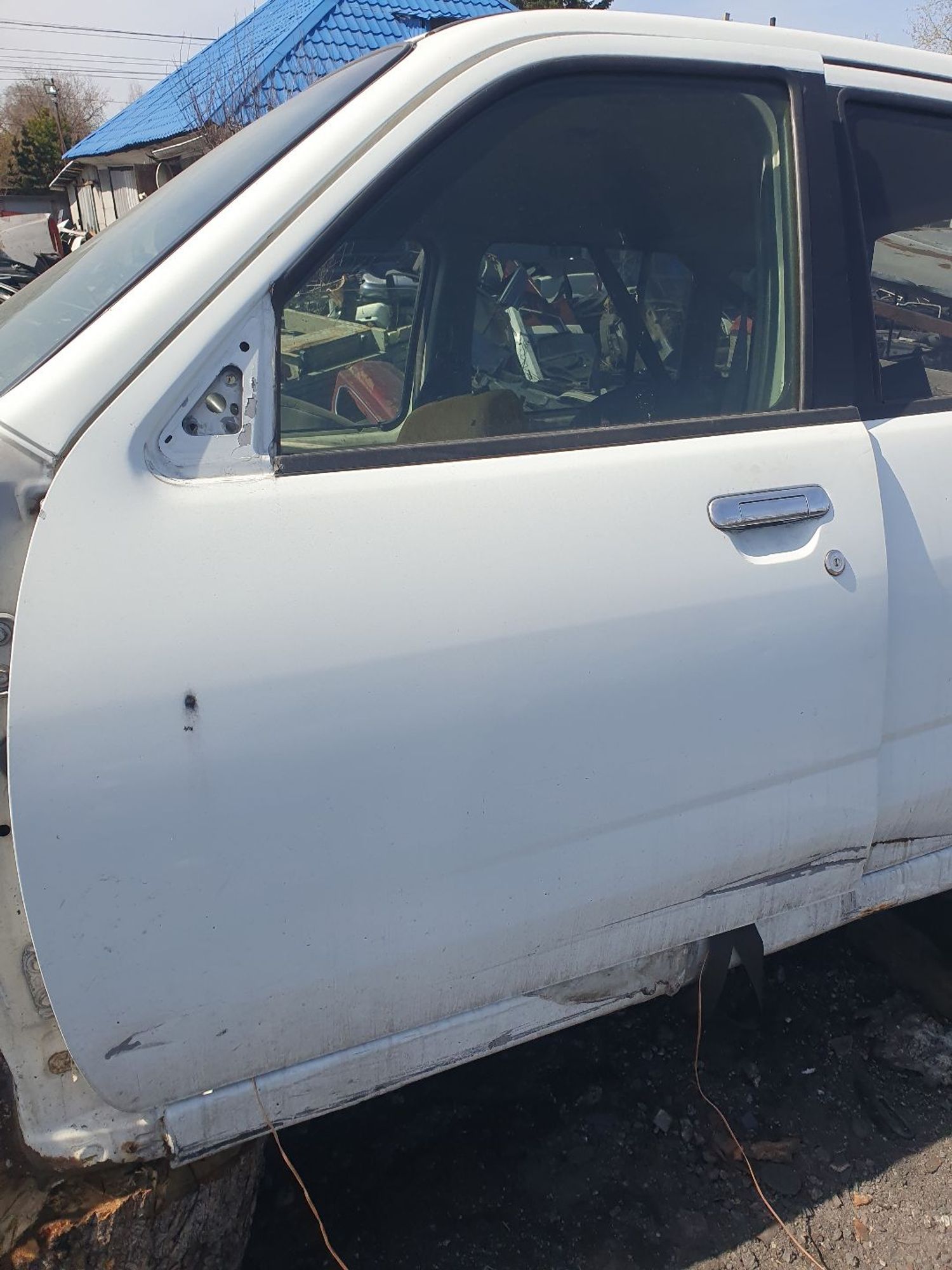 https://ycs.partsauto.market/partsauto-images/thmbs/userImages/7ed63c96fe685f431889ec34ef8f13b8/part/503de340-ab77-4659-8245-d167b3a848fd_1777534861934.jpg