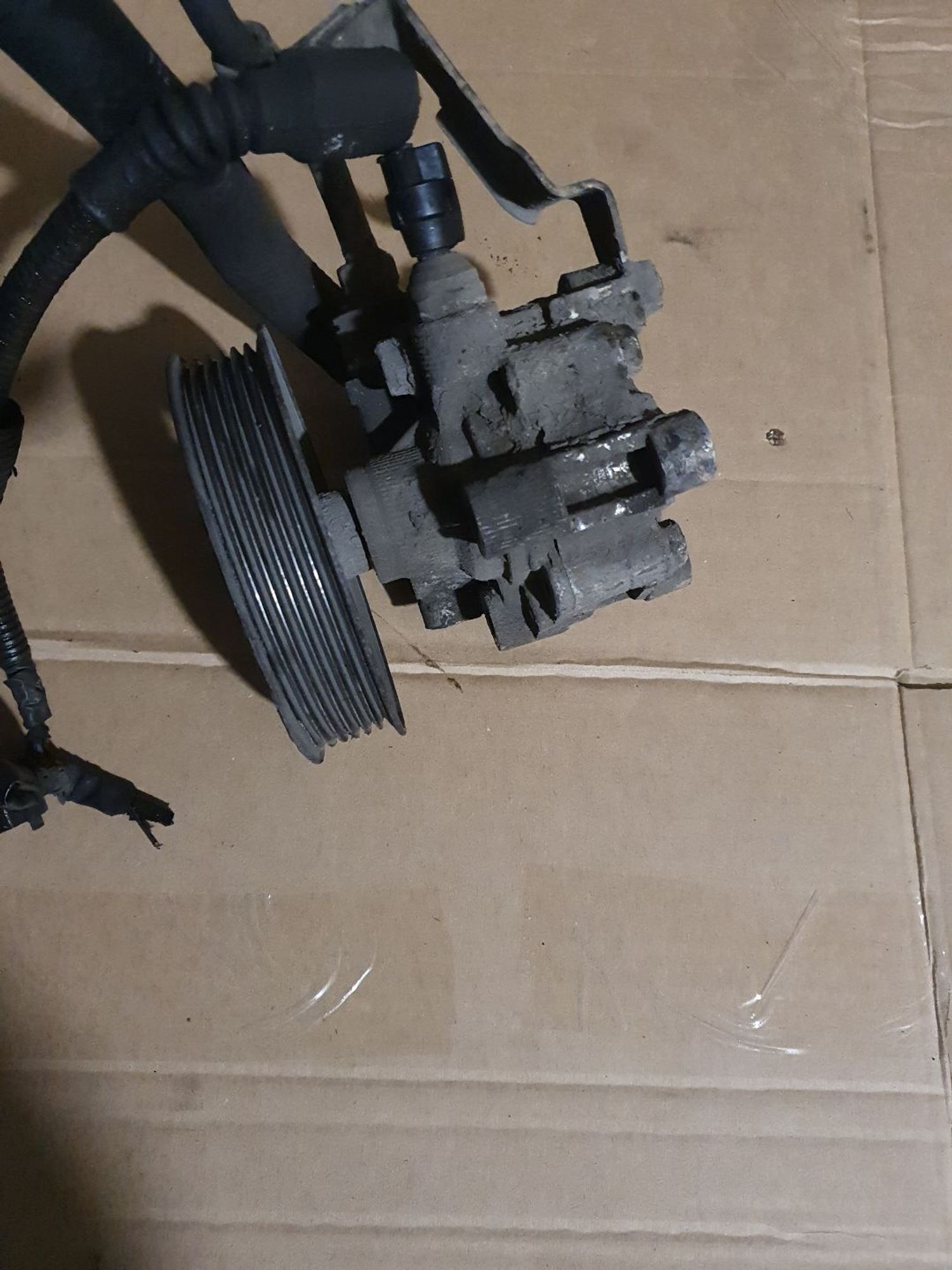 https://ycs.partsauto.market/partsauto-images/thmbs/userImages/7ed63c96fe685f431889ec34ef8f13b8/part/511a1a8a-25dc-469d-9d32-8103455e57e8_1774701791724.jpg
