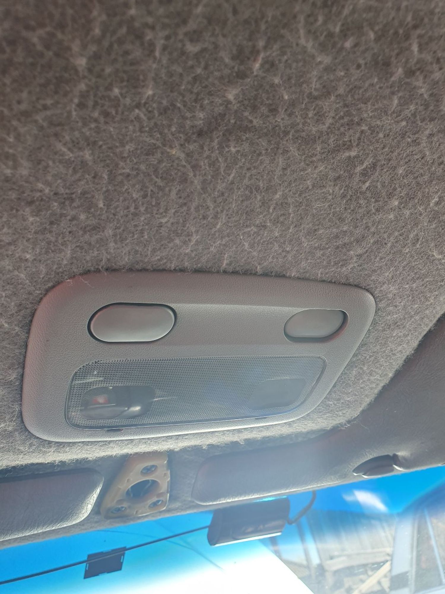 https://ycs.partsauto.market/partsauto-images/thmbs/userImages/7ed63c96fe685f431889ec34ef8f13b8/part/51e1b4cd-cc32-4e4f-8a51-62ae851e8445_1779865996805.jpg