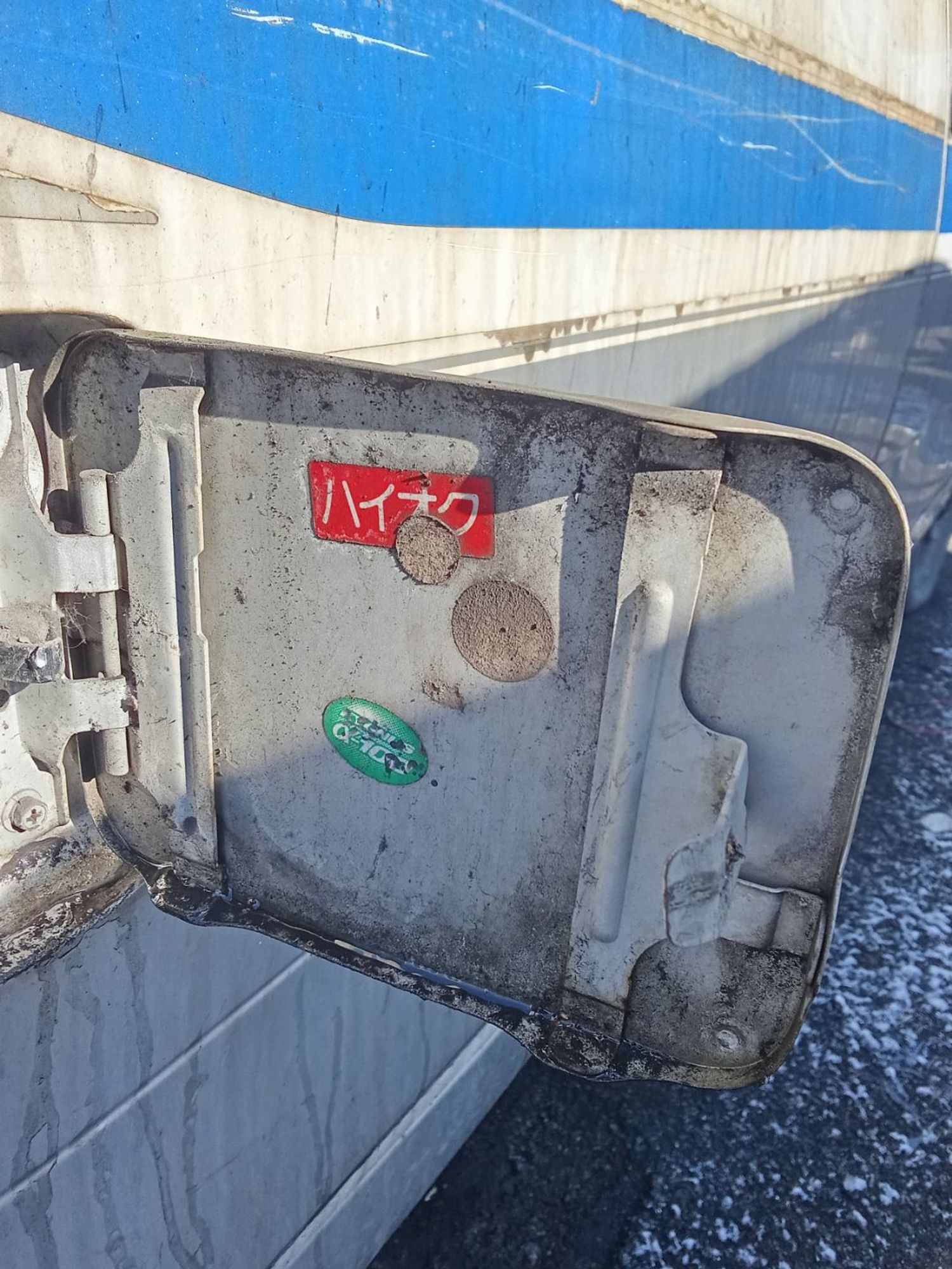 https://ycs.partsauto.market/partsauto-images/thmbs/userImages/7ed63c96fe685f431889ec34ef8f13b8/part/527f543a-98fd-4f72-9859-cc7e4f52d9b2_1778639176144.jpg