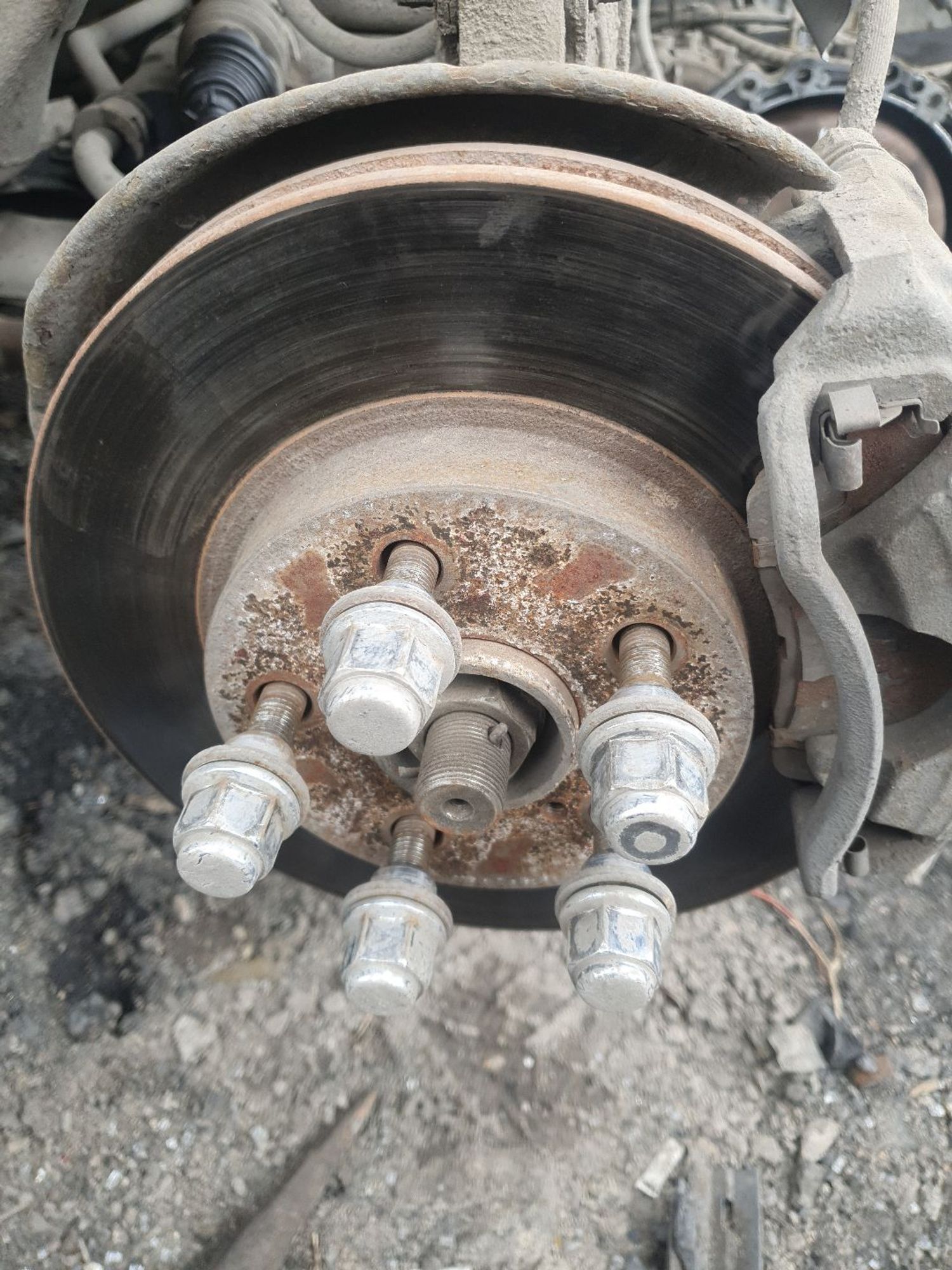 https://ycs.partsauto.market/partsauto-images/thmbs/userImages/7ed63c96fe685f431889ec34ef8f13b8/part/53af8a9c-f004-420b-b188-0ff7ccc9f47a_1778831781124.jpg