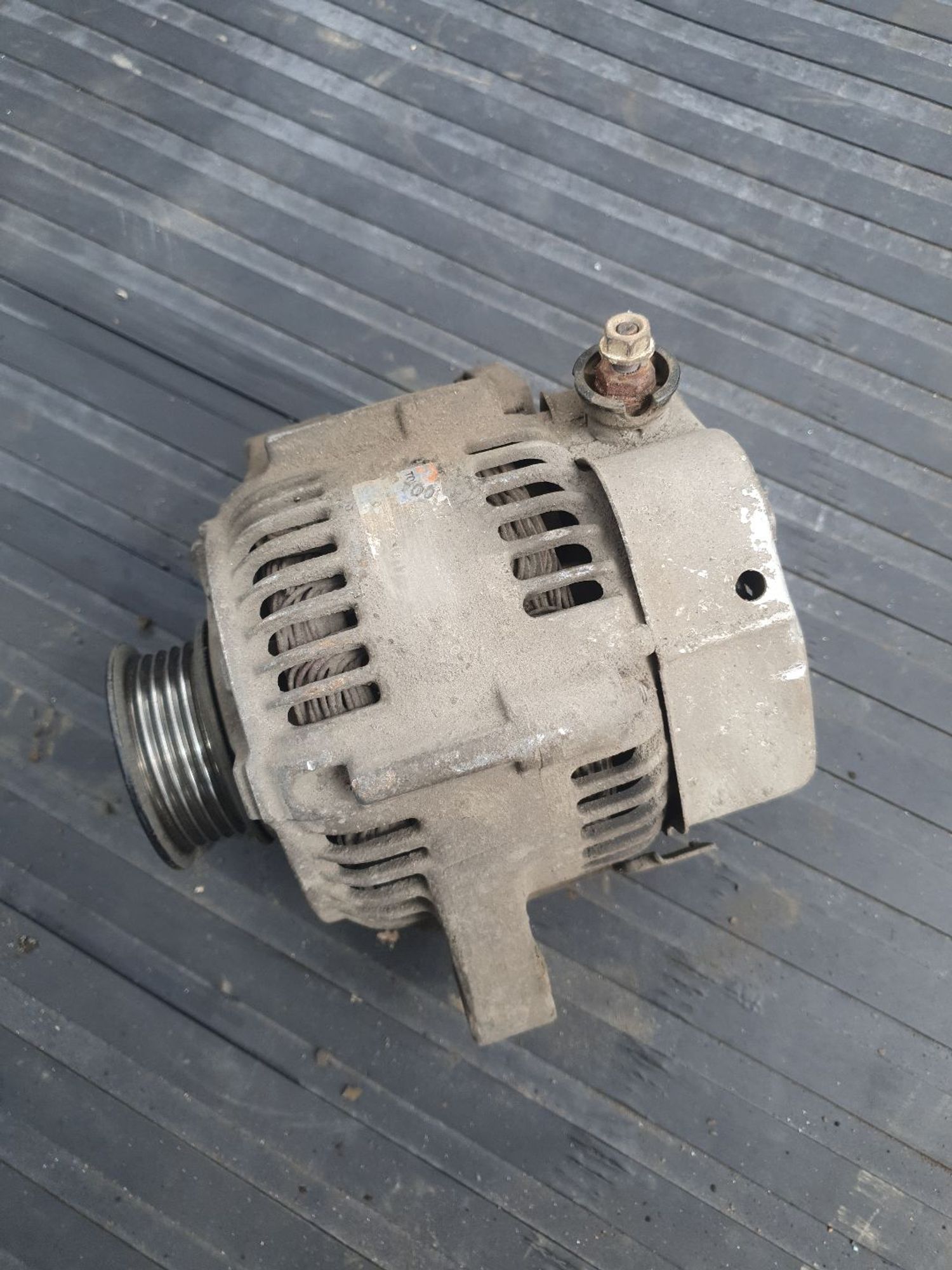 https://ycs.partsauto.market/partsauto-images/thmbs/userImages/7ed63c96fe685f431889ec34ef8f13b8/part/542b56ea-8816-496e-af3f-272eac273b2a_1778824506312.jpg