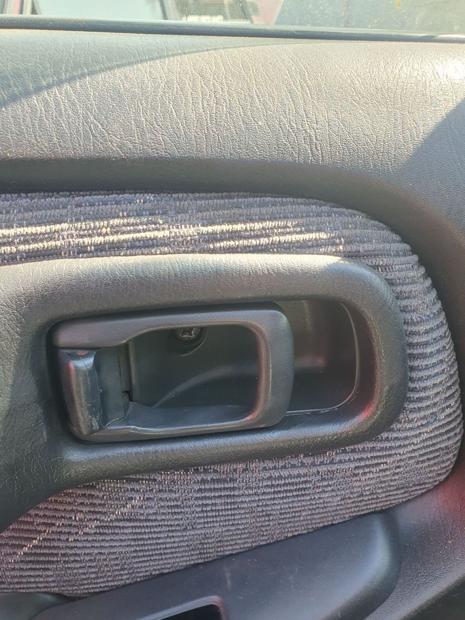 https://ycs.partsauto.market/partsauto-images/thmbs/userImages/7ed63c96fe685f431889ec34ef8f13b8/part/56253a2f-205b-434d-868a-fc431e2cc8de_1779855023651.jpg